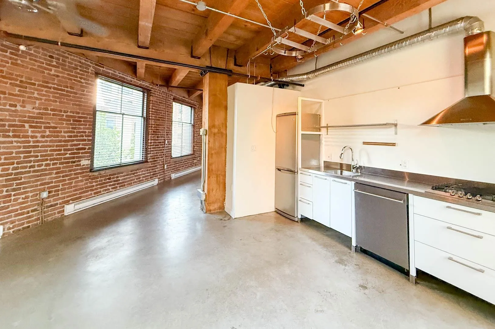 55 E Cordova Street #221