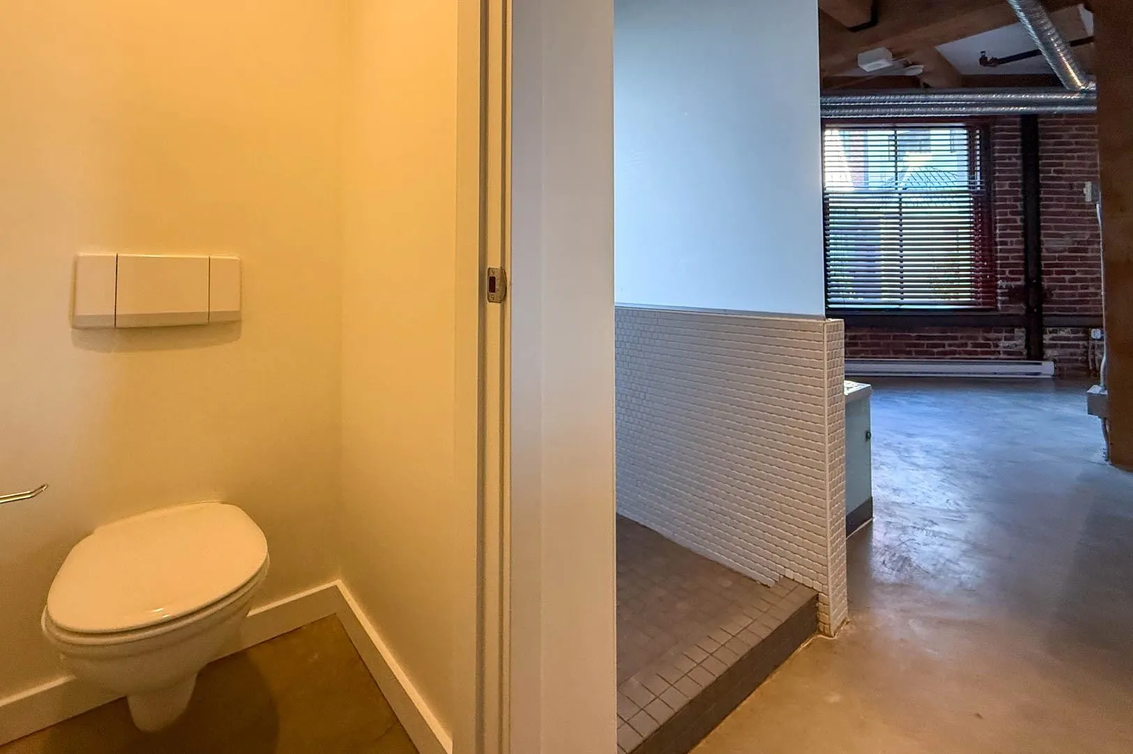 55 E Cordova Street #221