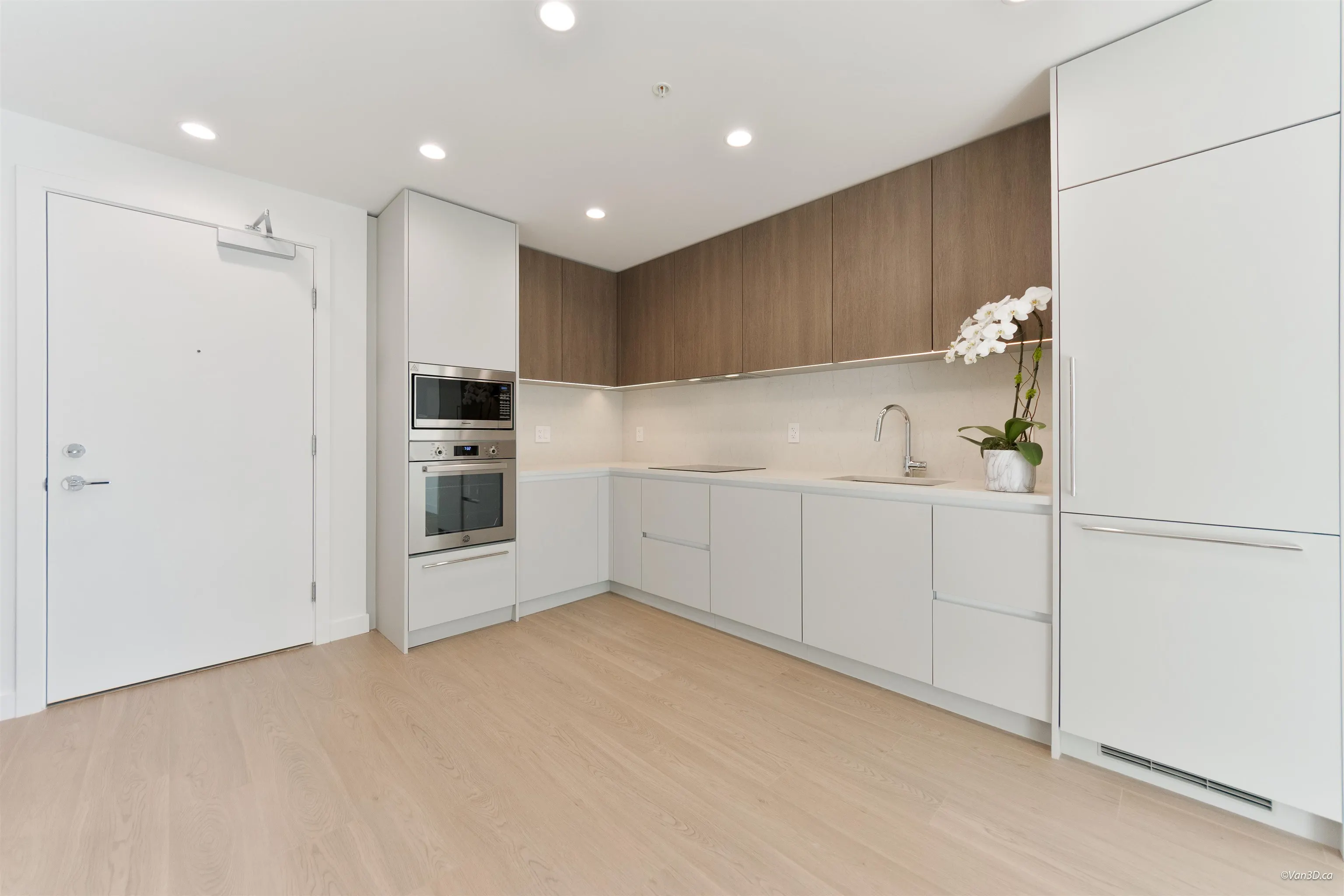 588 Harrison Avenue #102