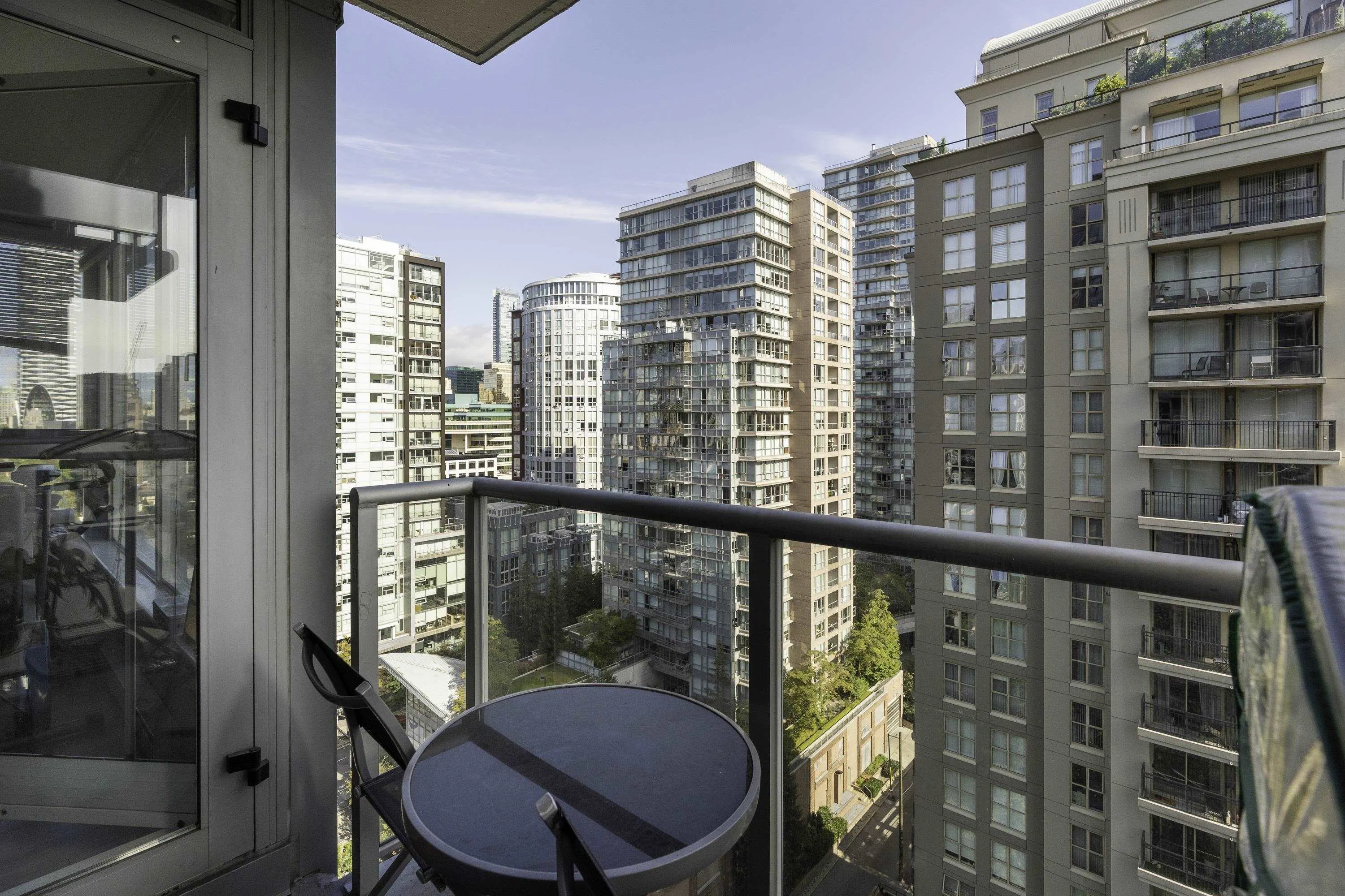 1001 Richards Street #1702