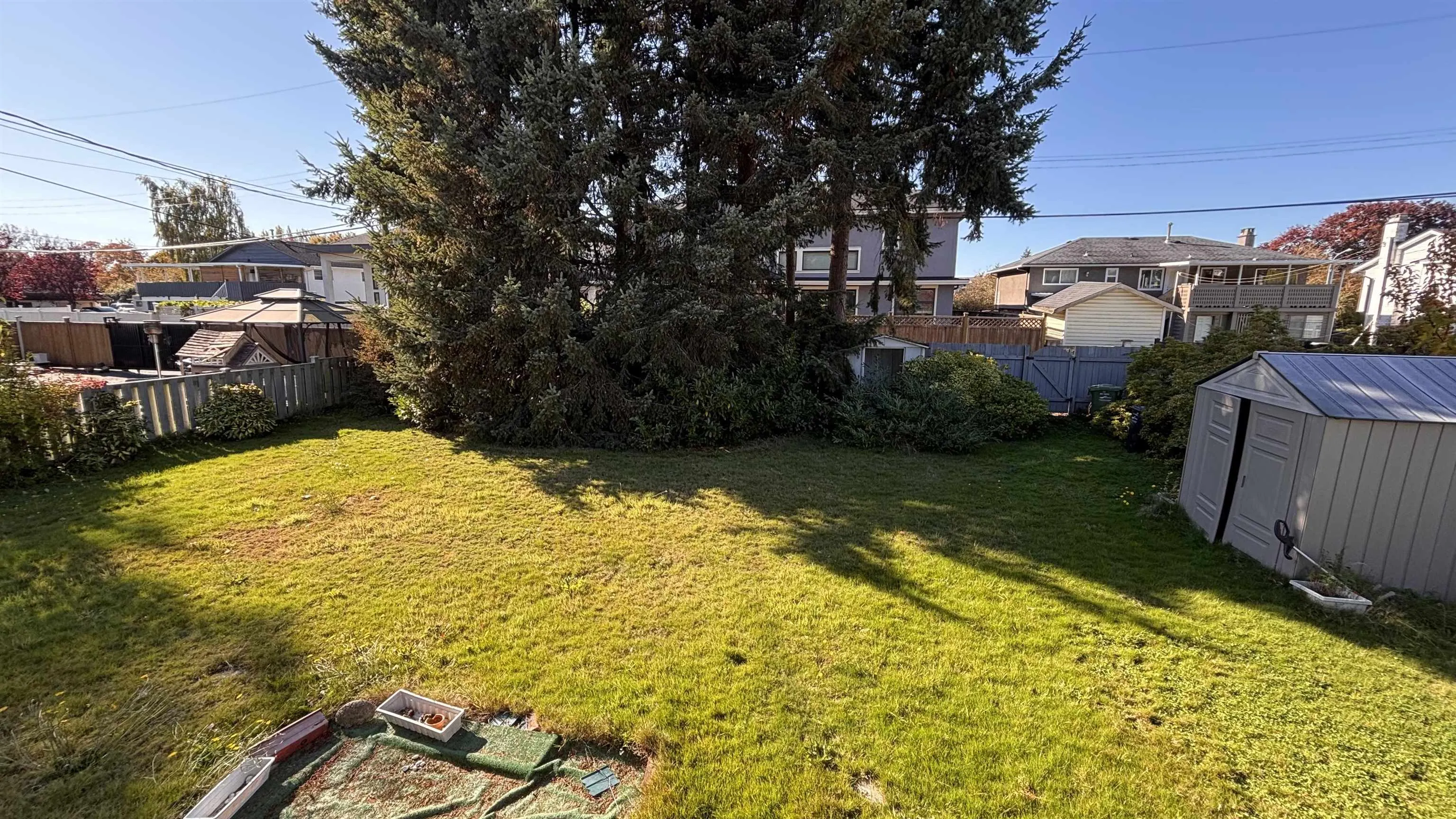 10471 Seaham Crescent