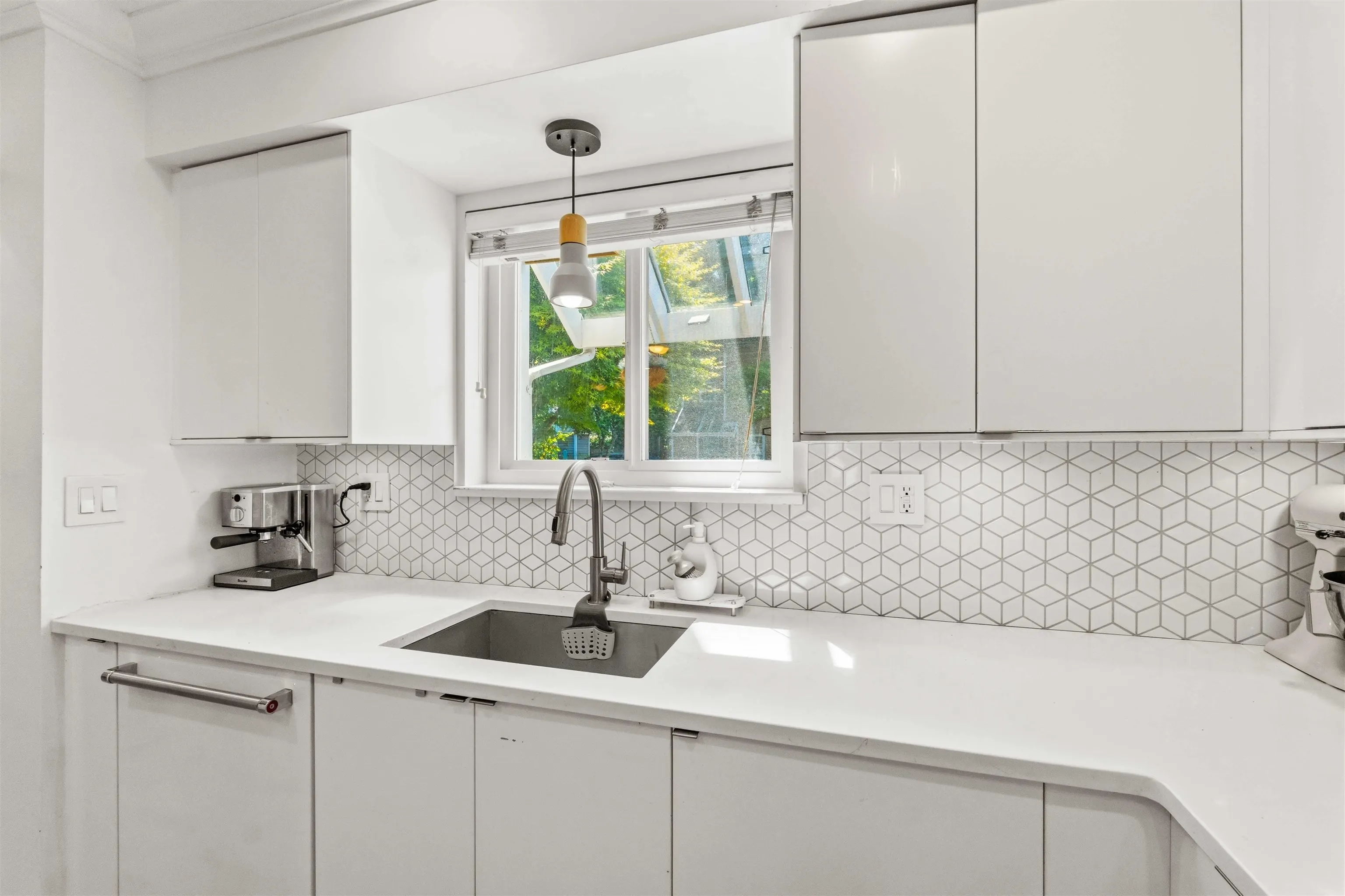 7400 Minoru Boulevard #11