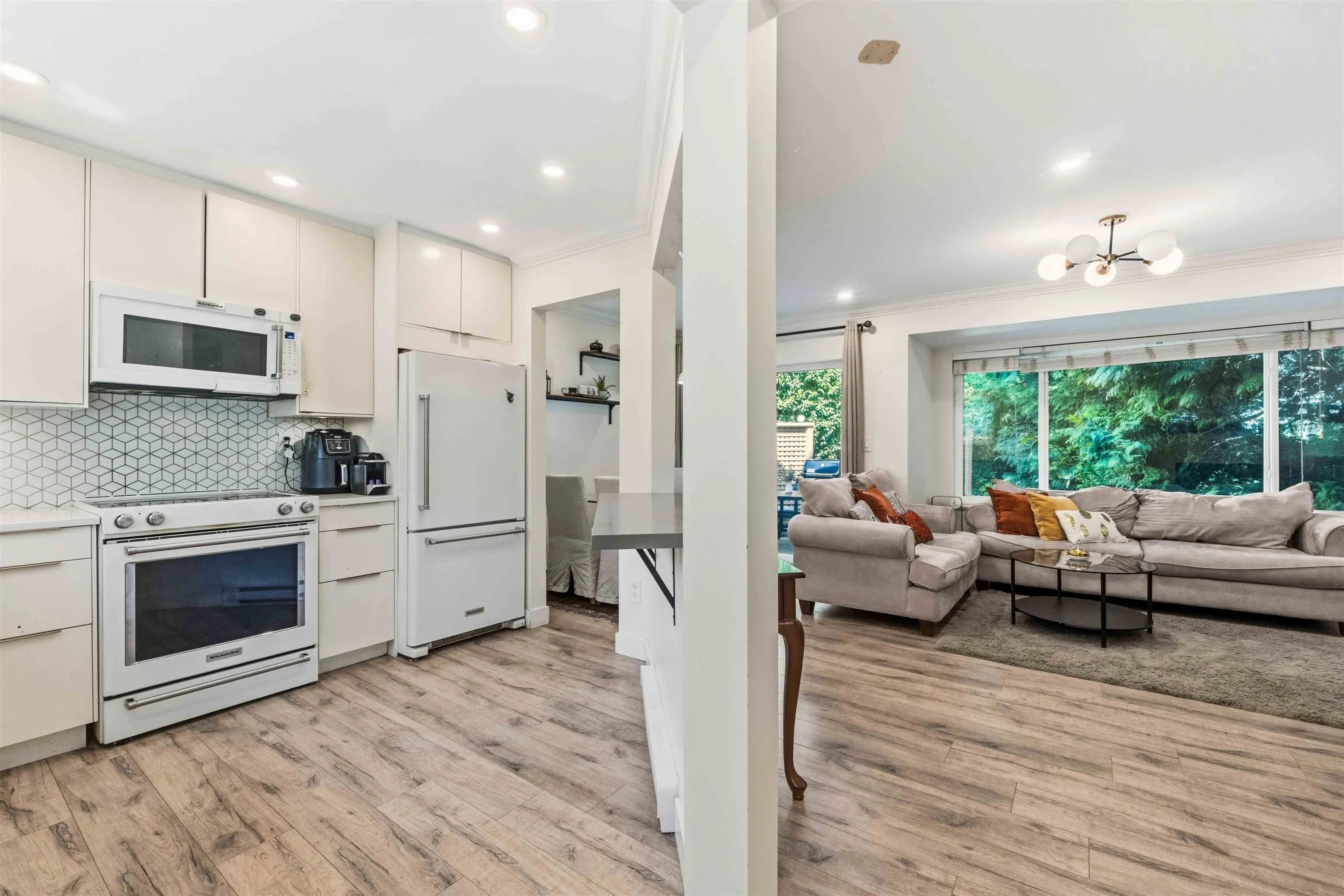7400 Minoru Boulevard #11