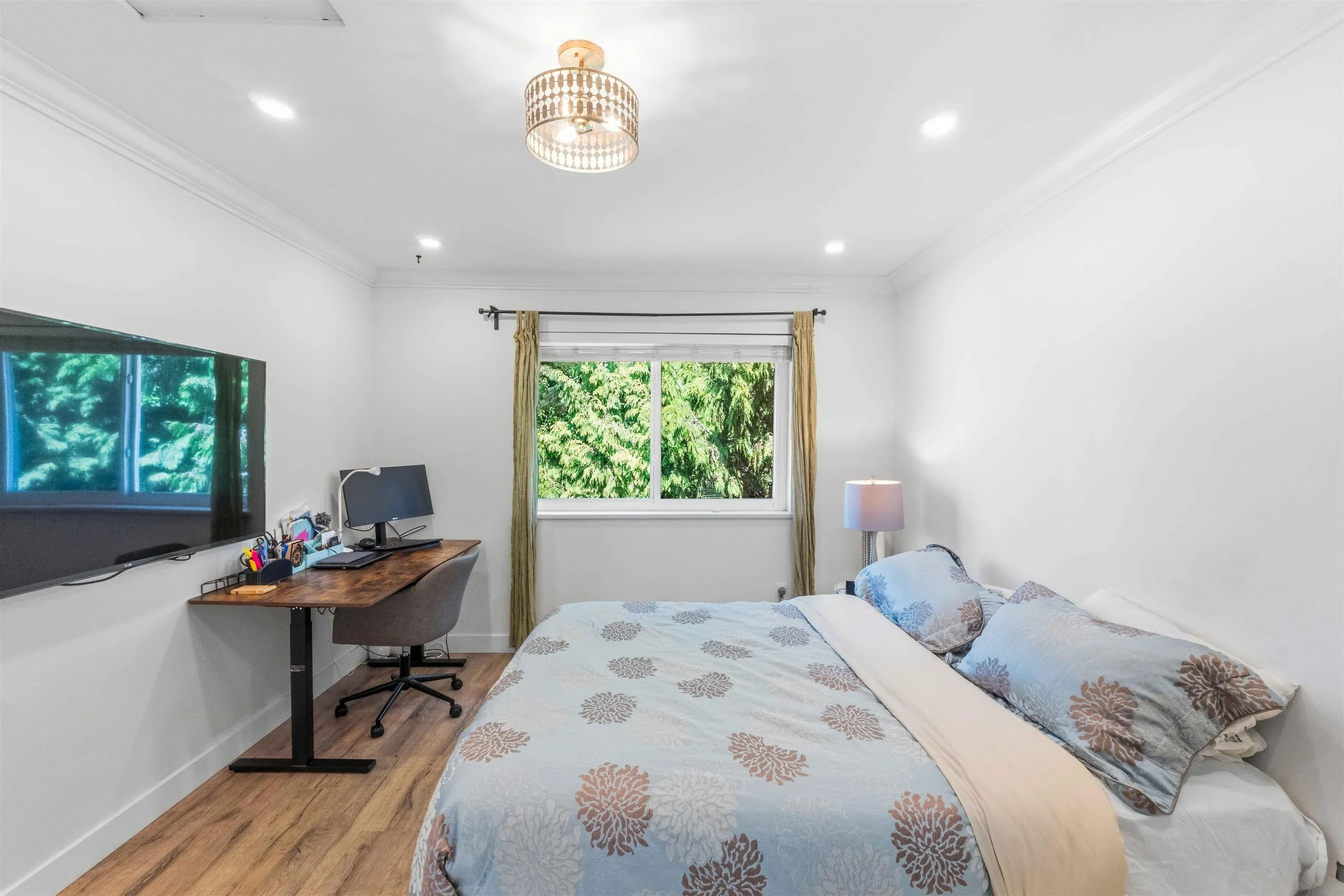7400 Minoru Boulevard #11