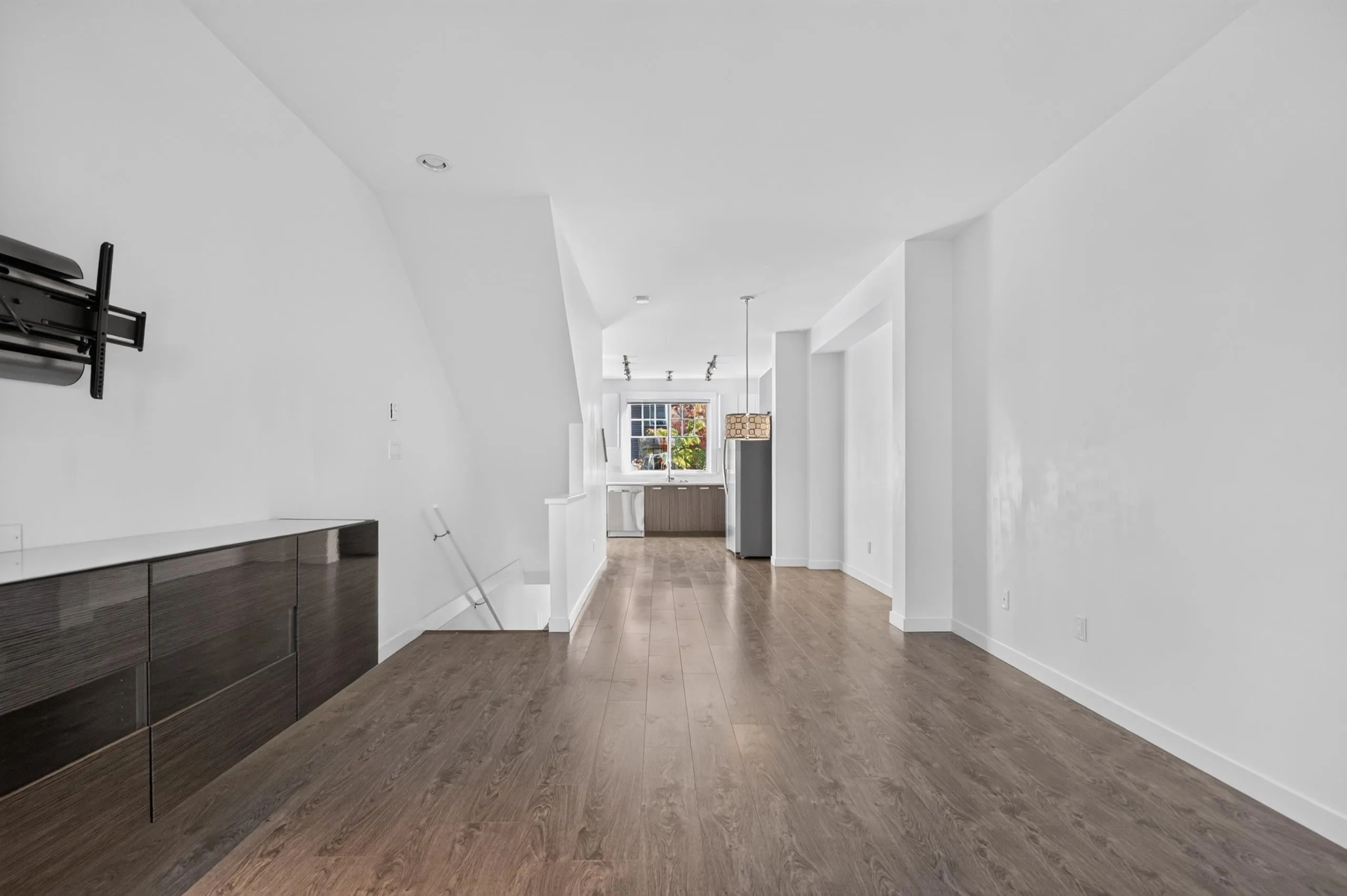 6450 187 Street #43