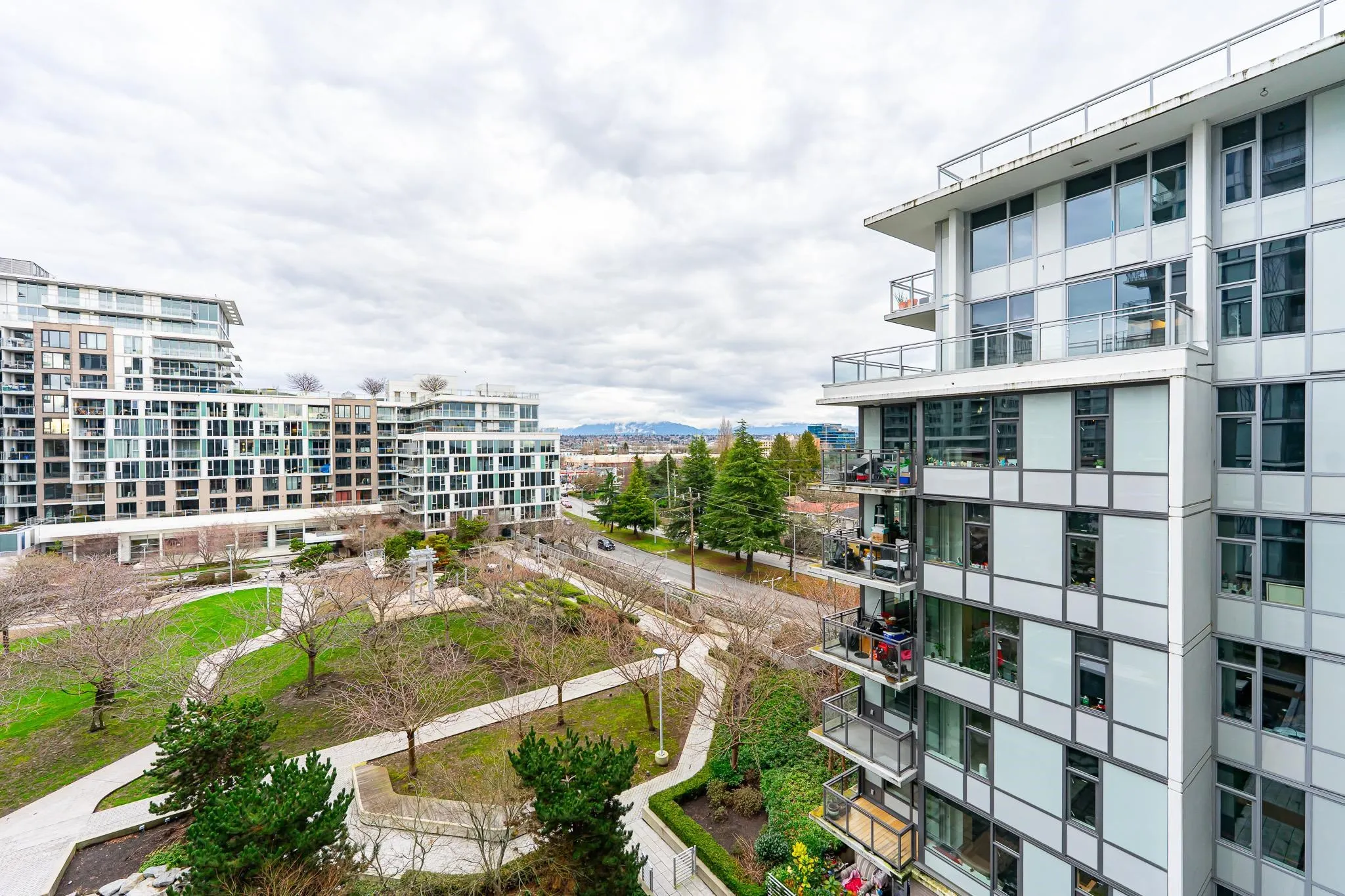 3300 Ketcheson Road #903