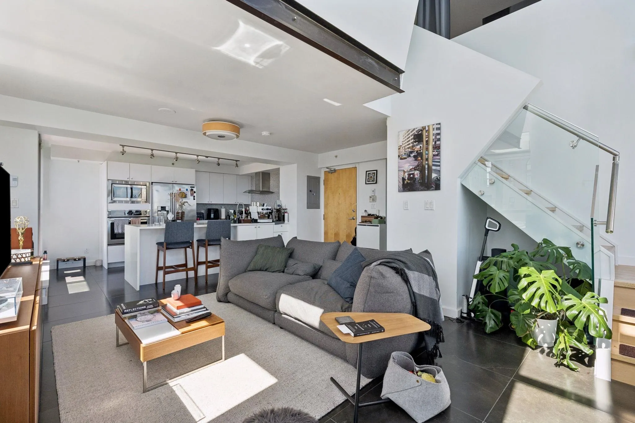 1238 Richards Street #2601
