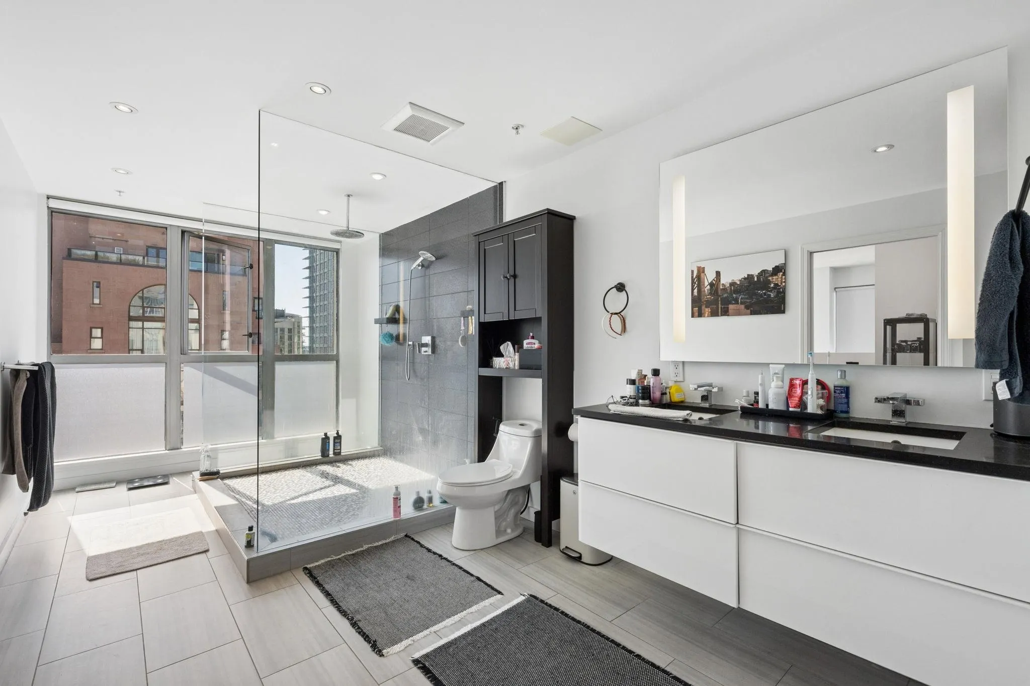 1238 Richards Street #2601