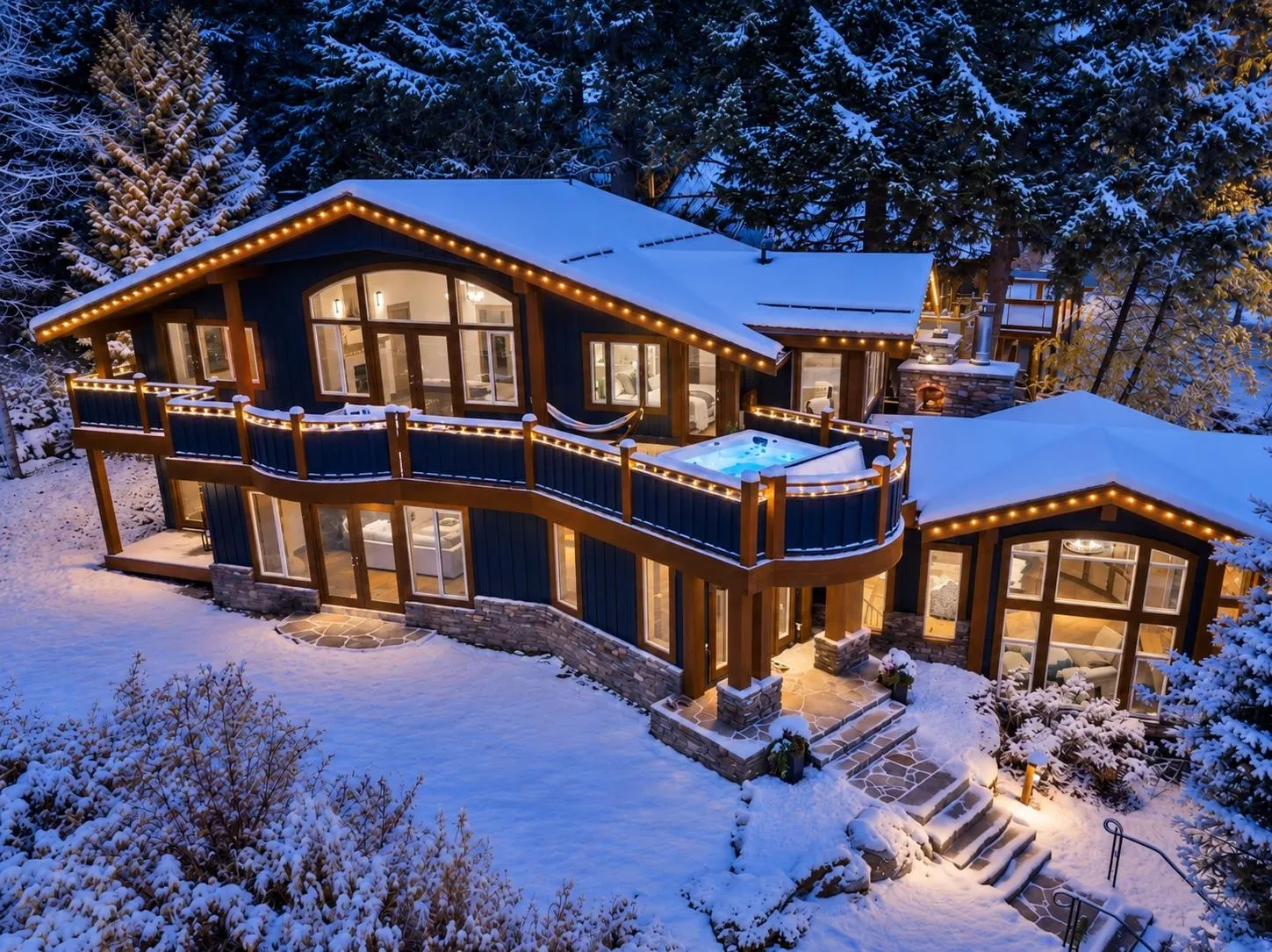 8348 Mountain View Drive