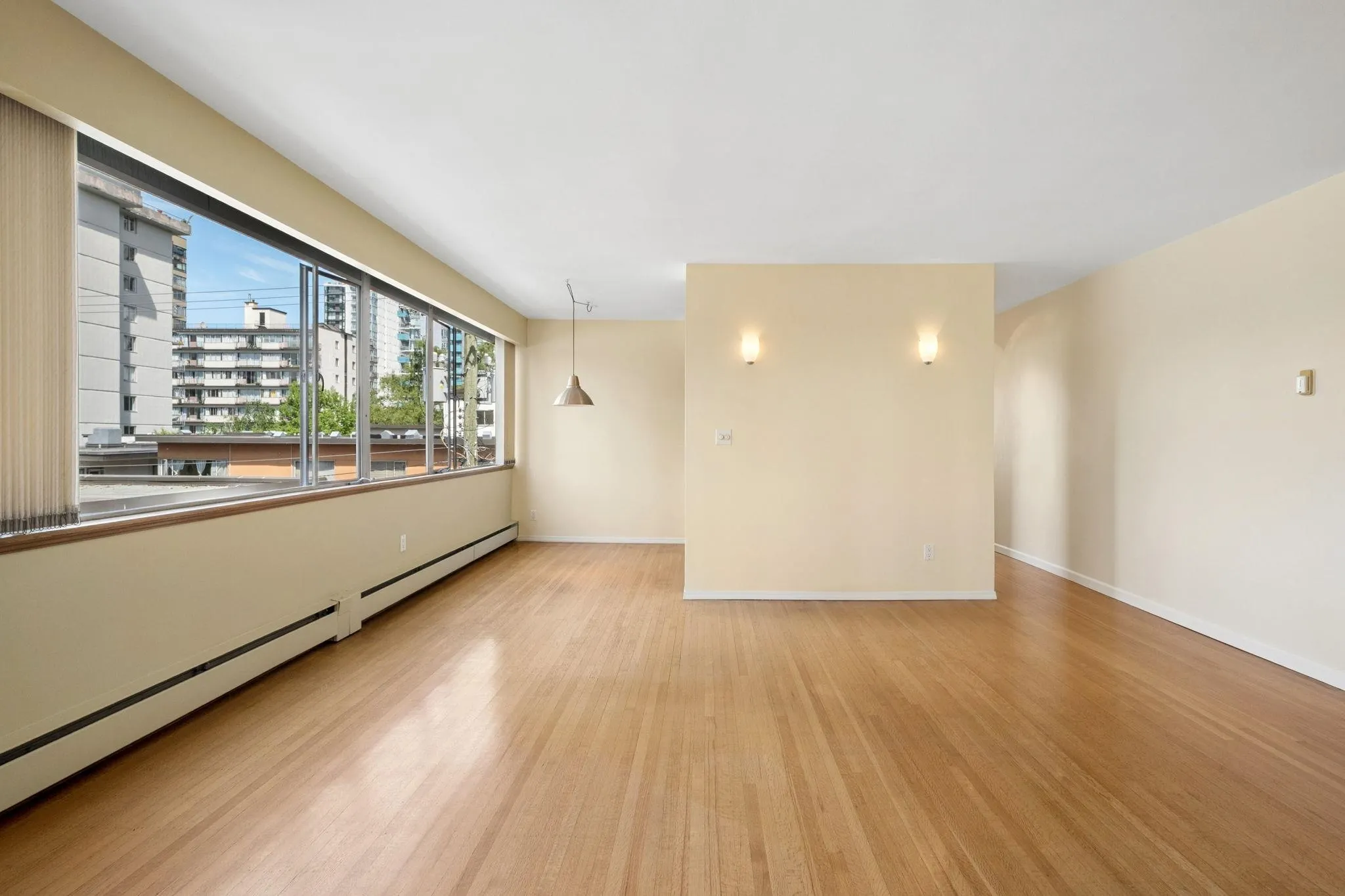 1315 Cardero Street #401