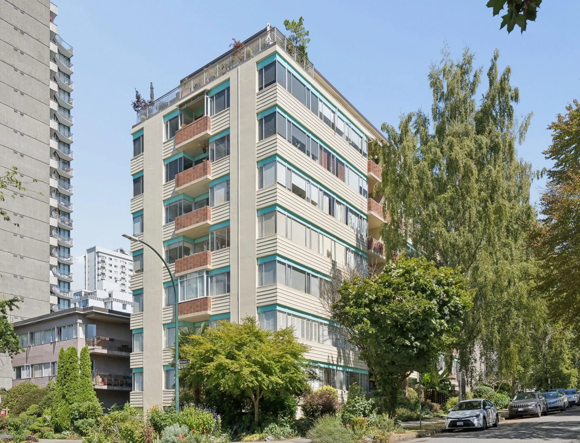 1315 Cardero Street #401