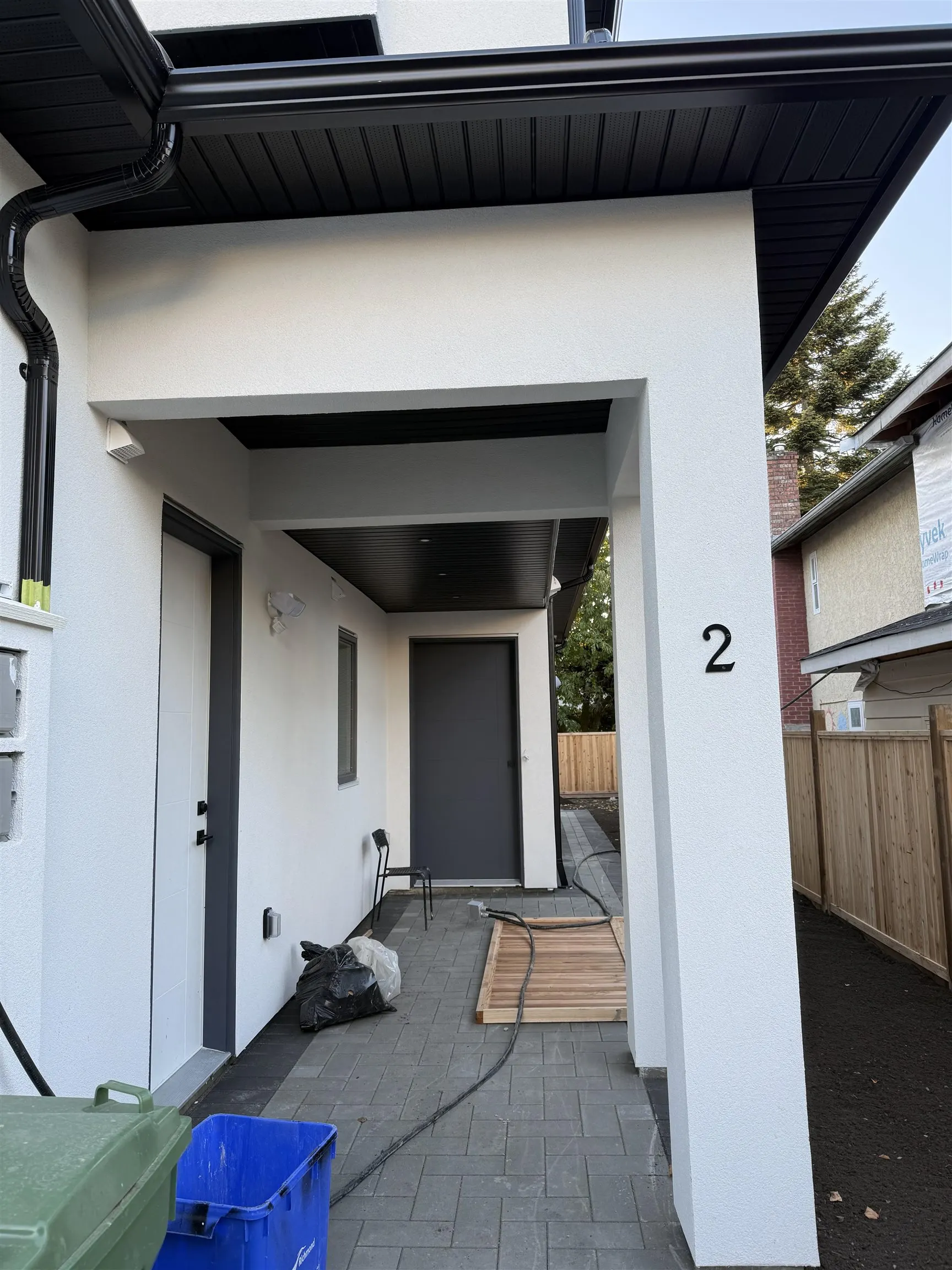 10111 Gower Street #1
