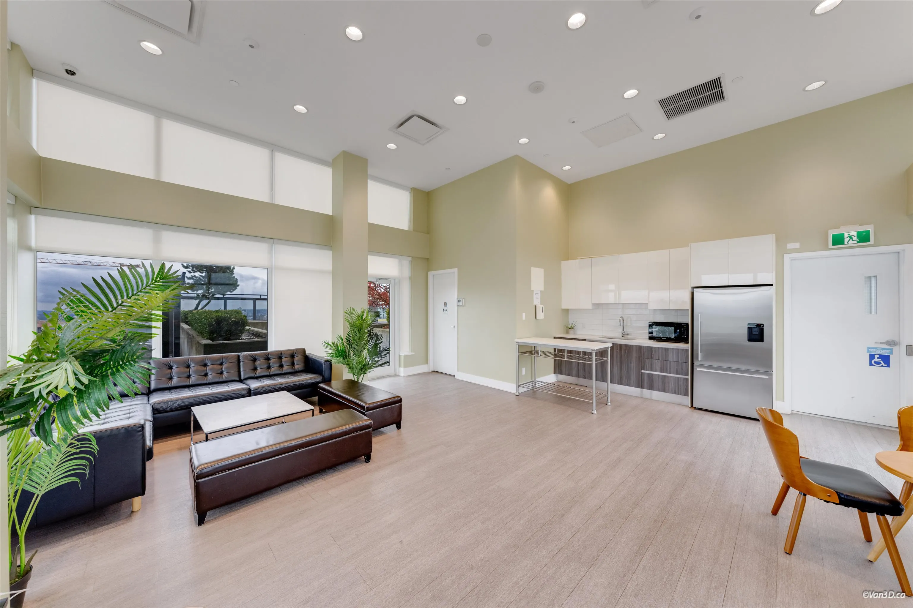 4900 Lennox Lane #602
