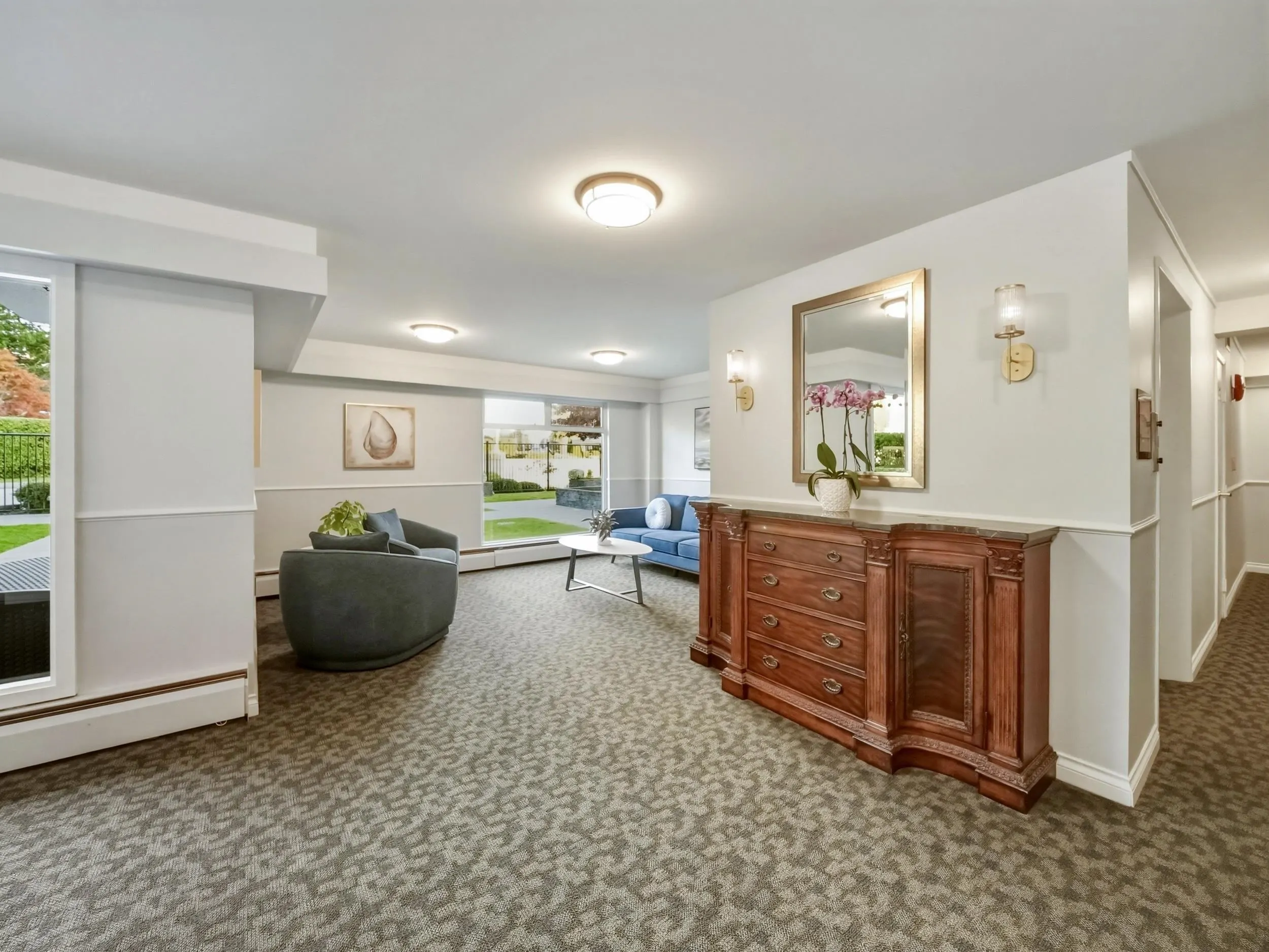2246 Bellevue Avenue #702