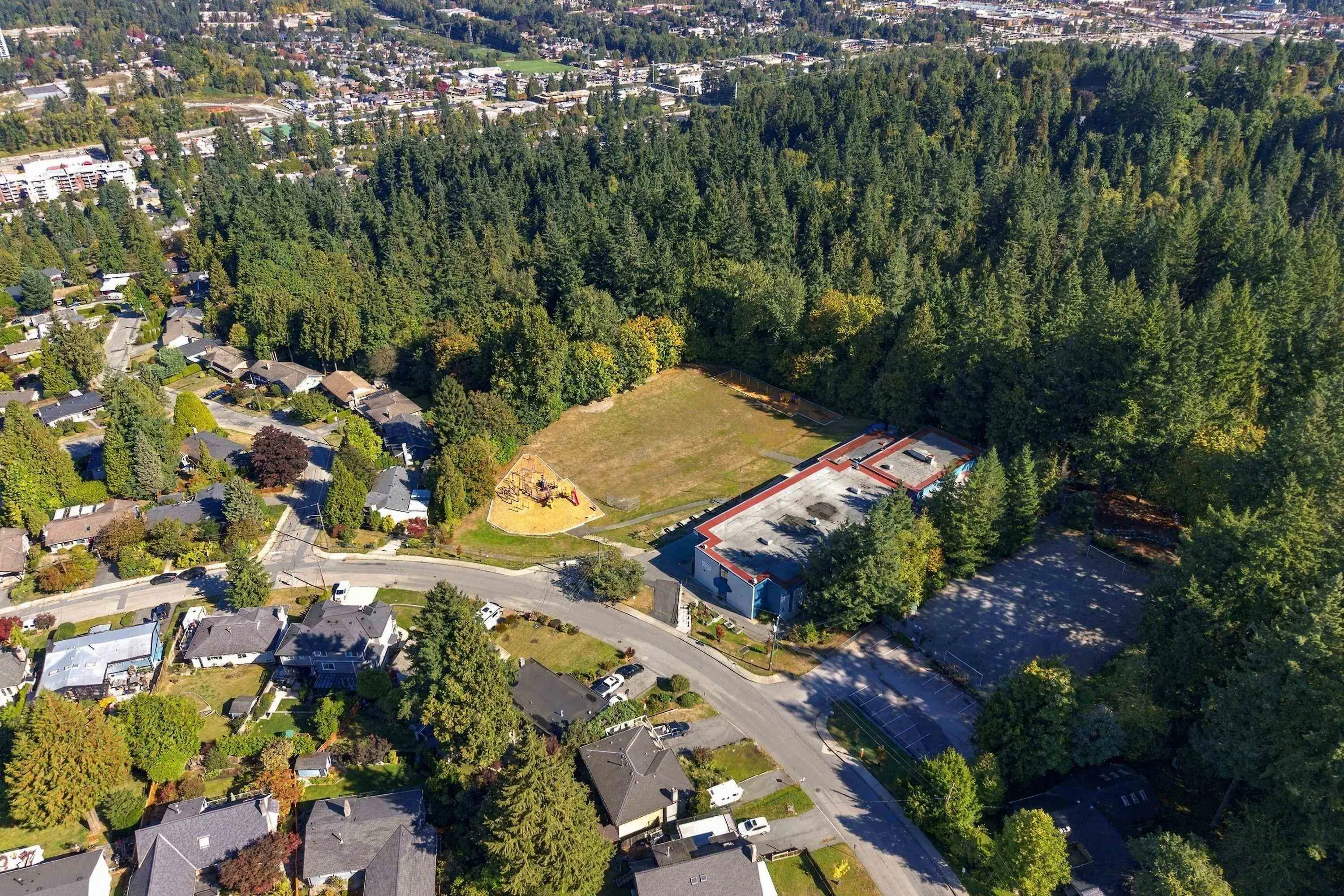 2322 Sumpter Drive