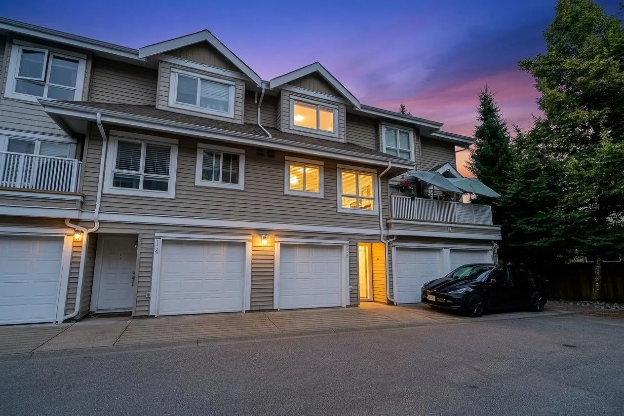 8968 208 Street #15