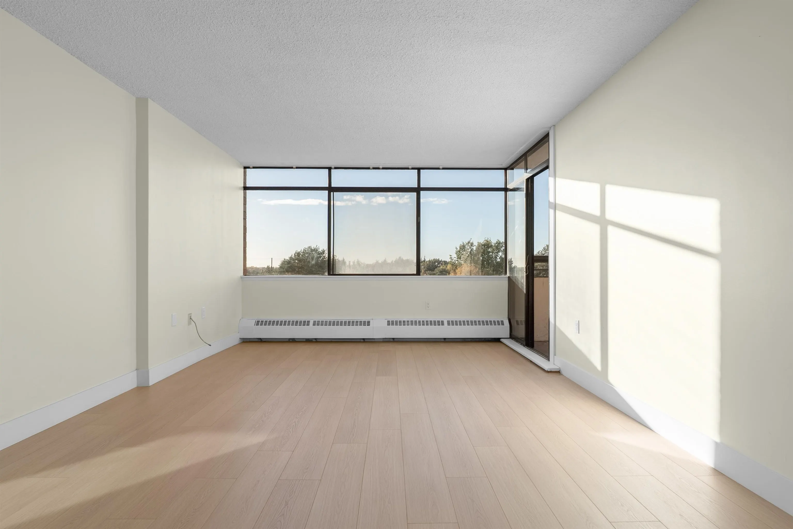 6631 Minoru Boulevard #807