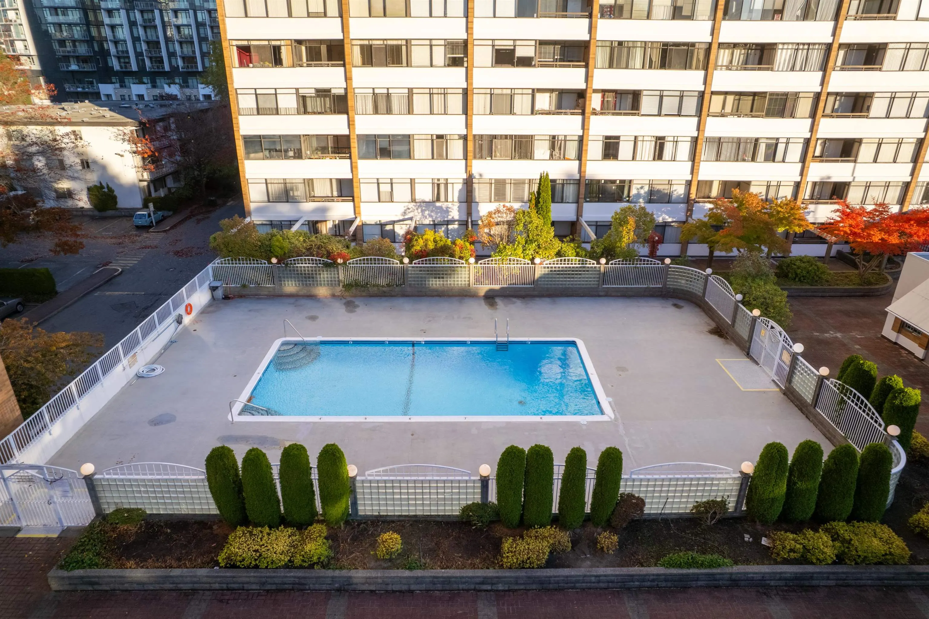 6631 Minoru Boulevard #807