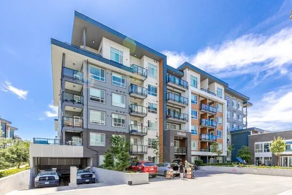 20834 80 Avenue #B611