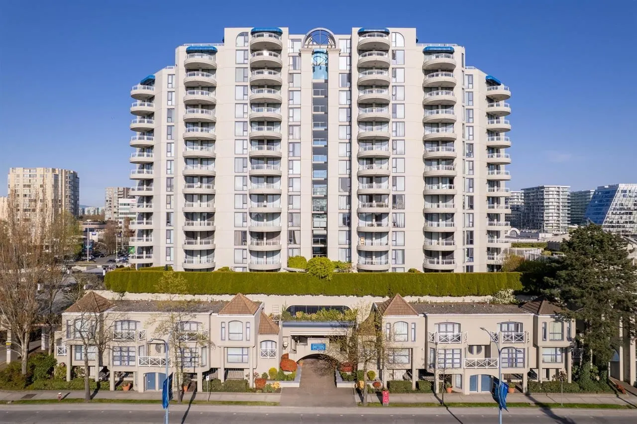 6080 Minoru Road #8FL