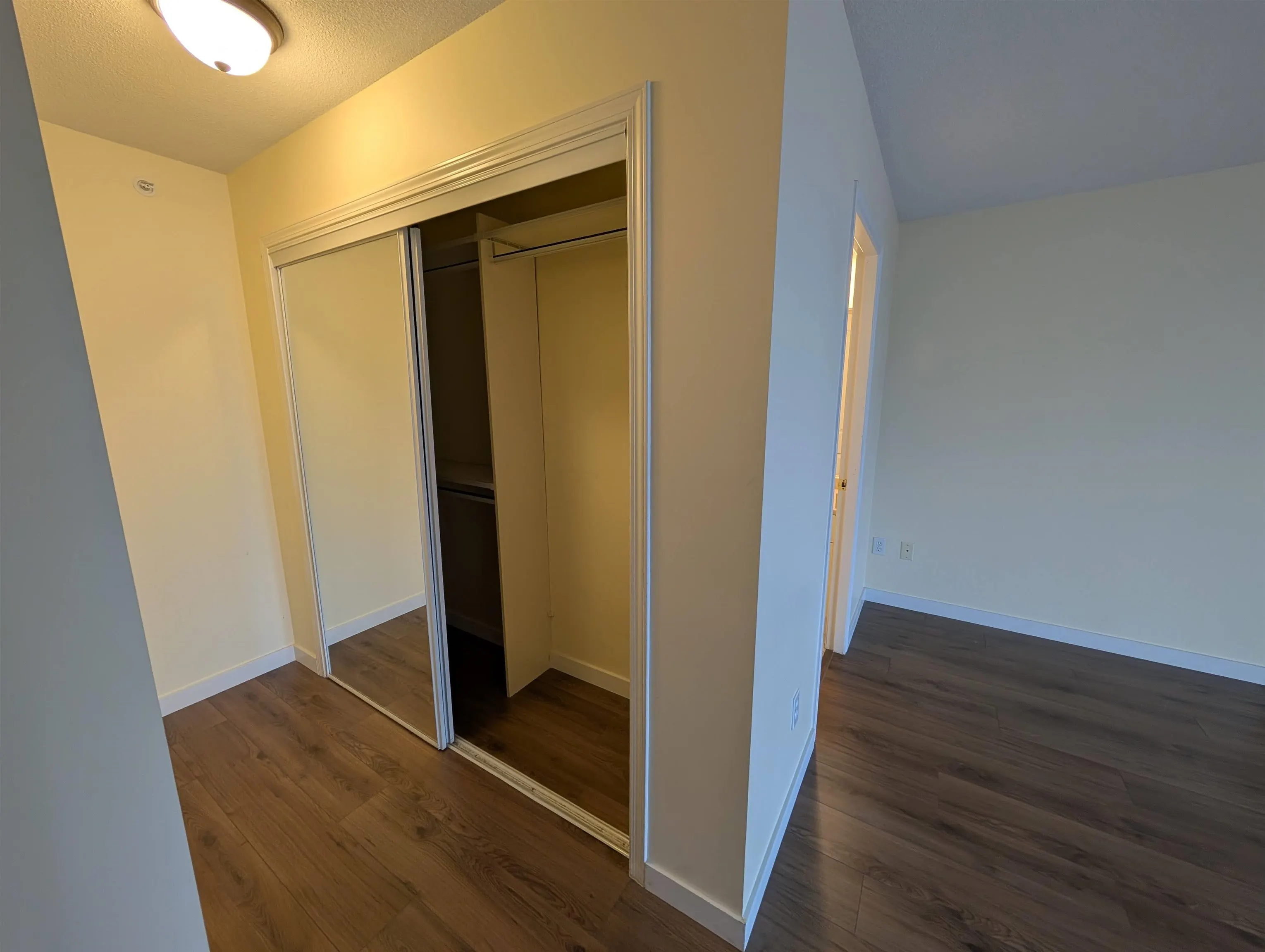 6080 Minoru Road #8FL