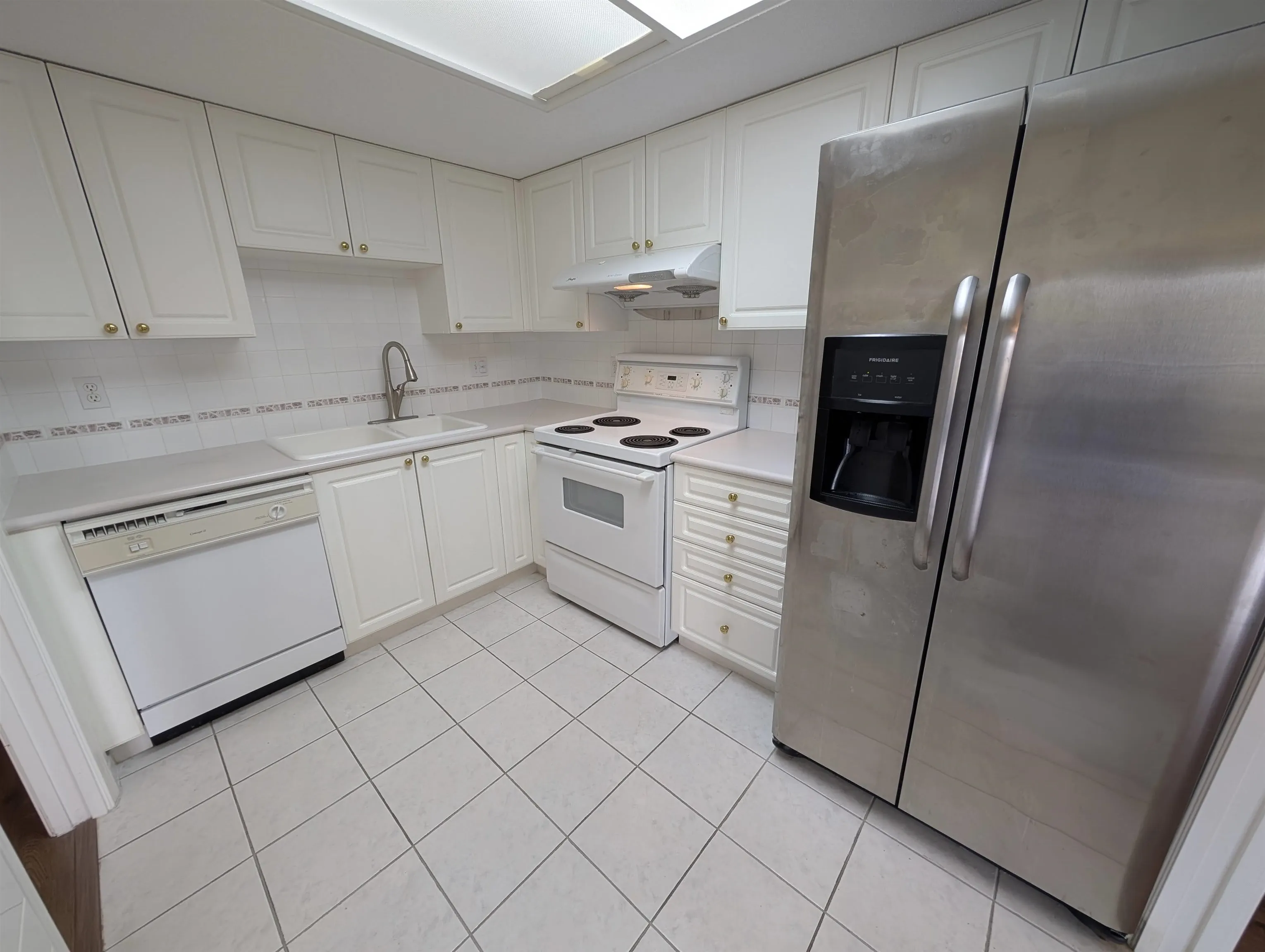 6080 Minoru Road #8FL