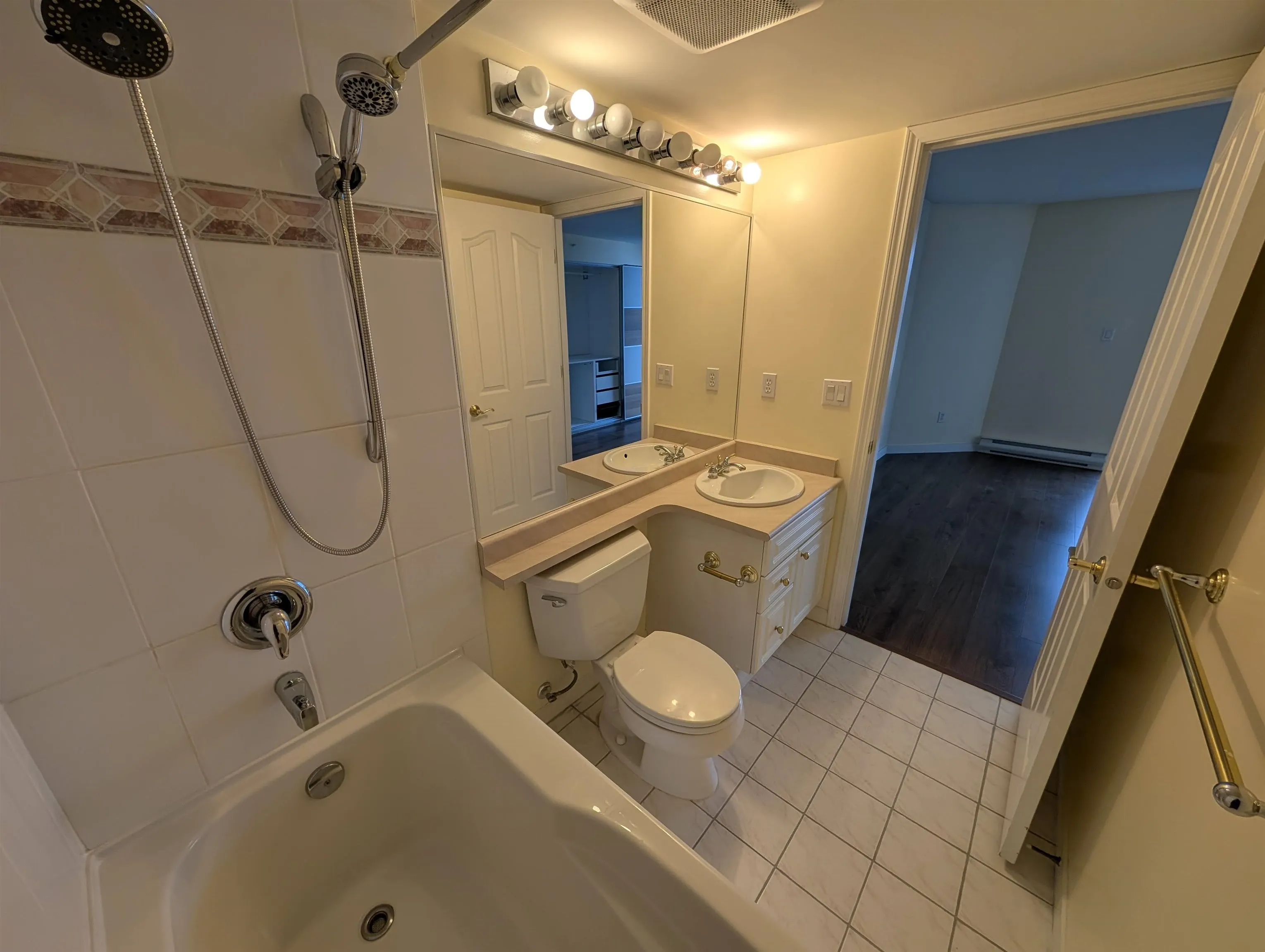 6080 Minoru Road #8FL
