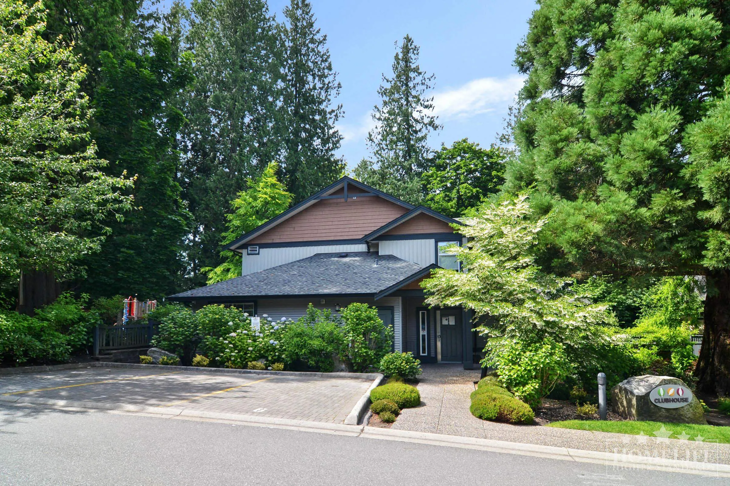 6123 138 Street #79