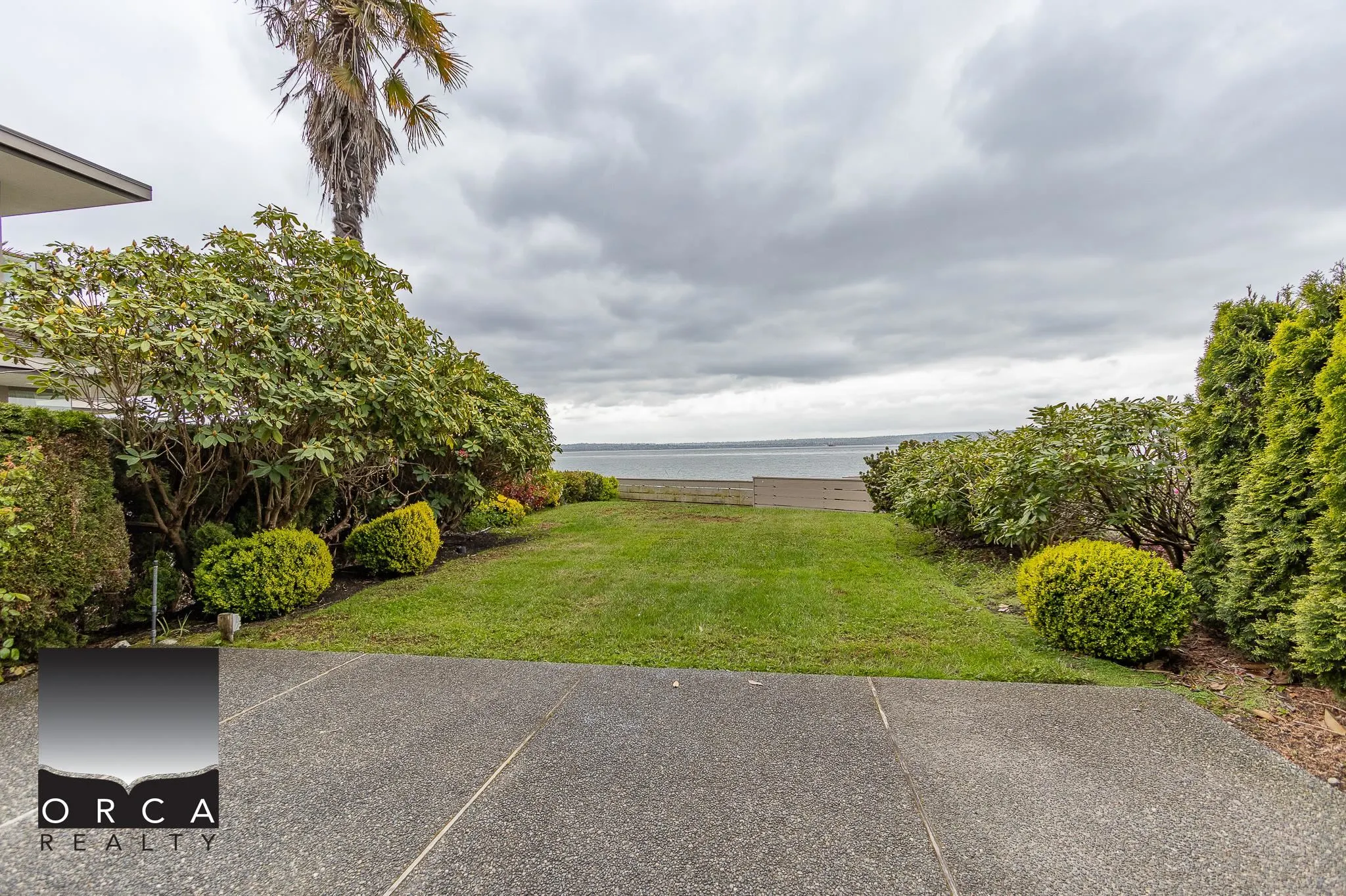 2424 Bellevue Avenue