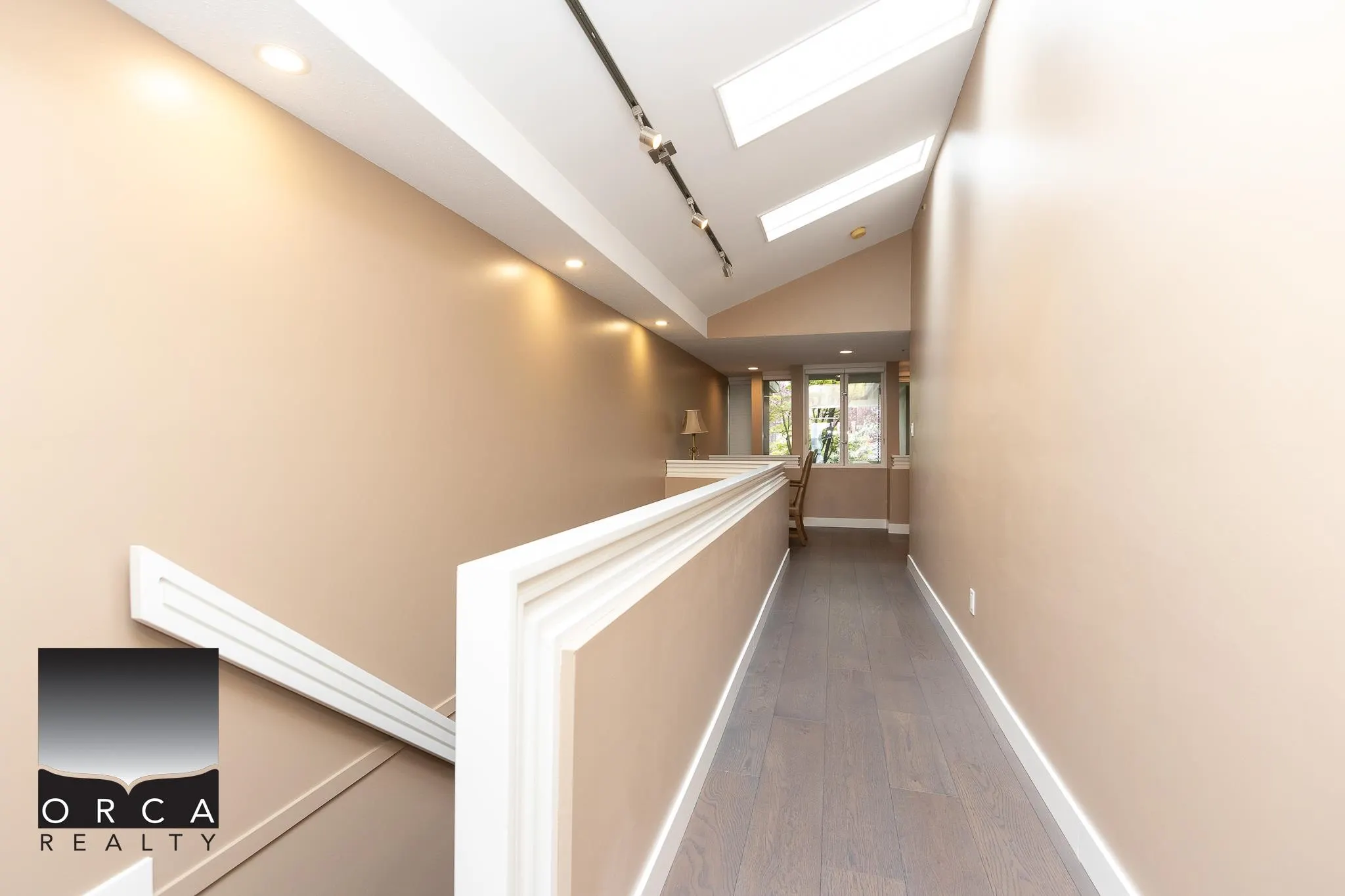 2424 Bellevue Avenue