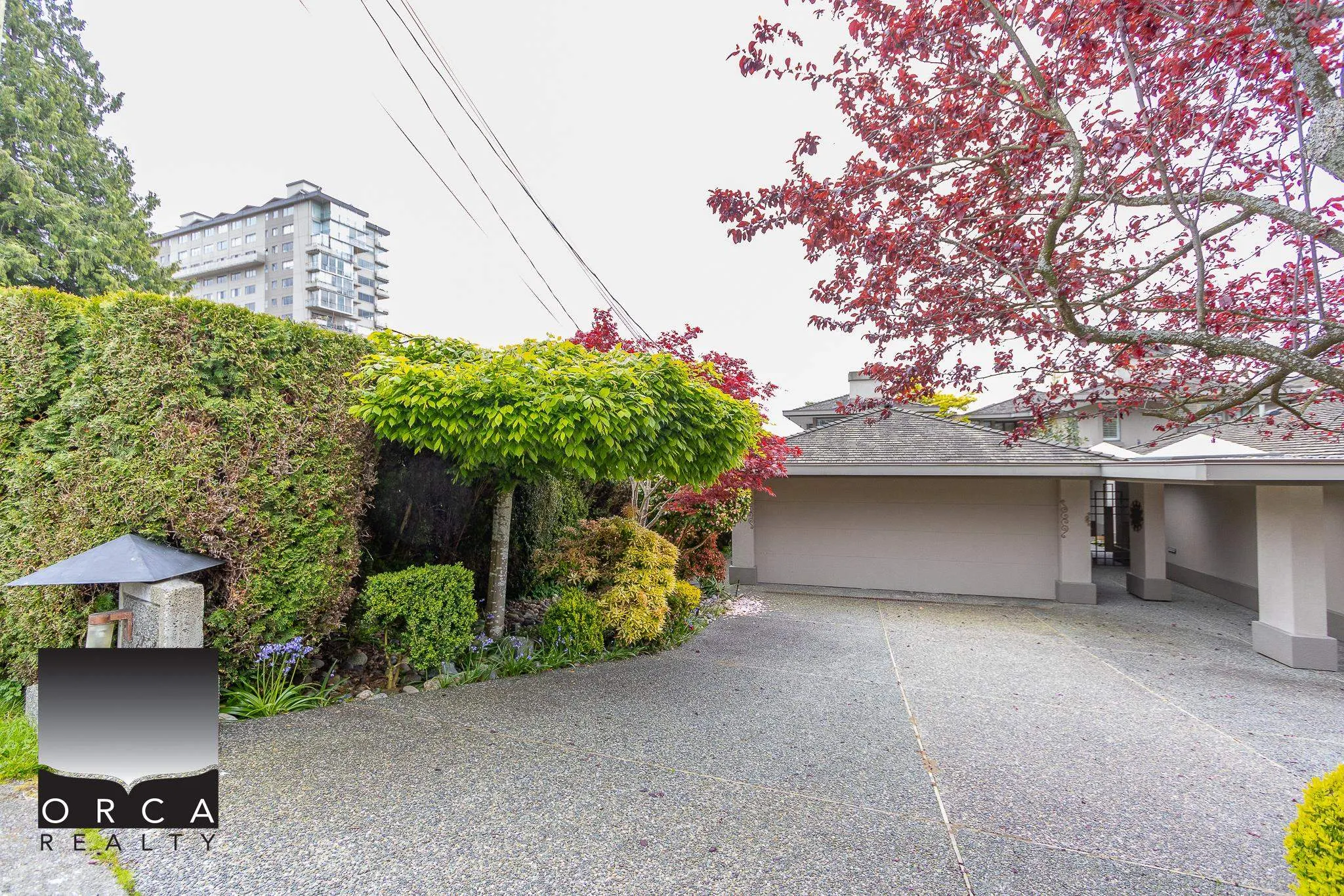 2424 Bellevue Avenue