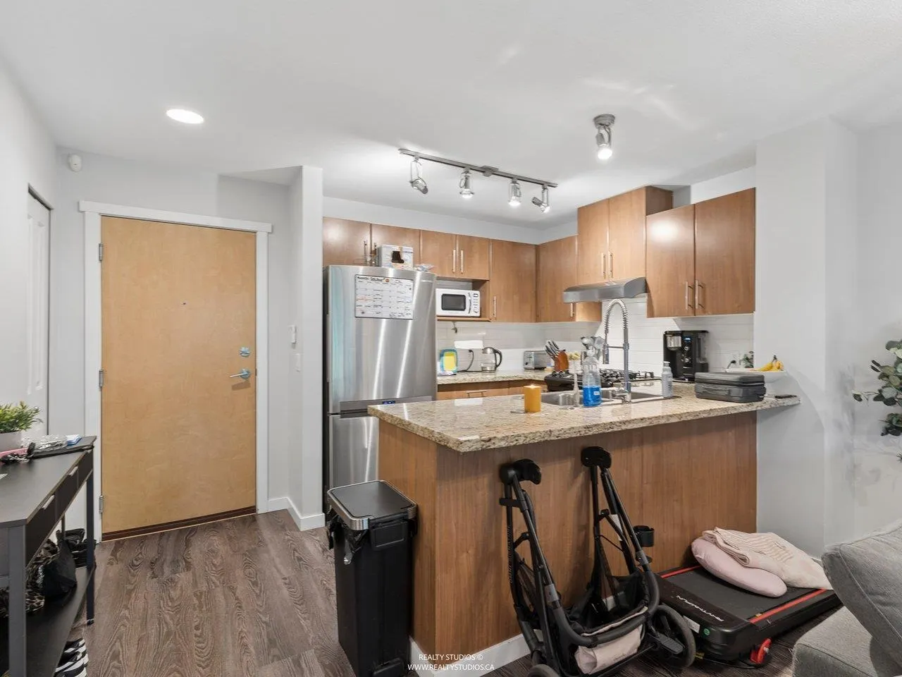 700 Klahanie Drive #103