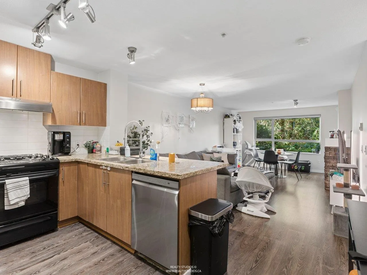 700 Klahanie Drive #103