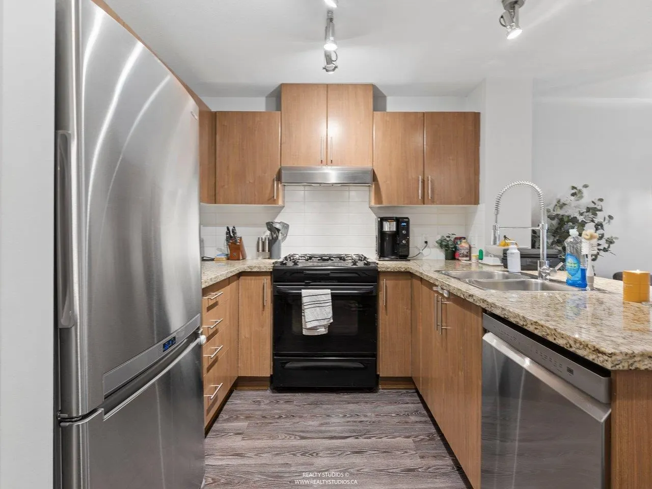 700 Klahanie Drive #103