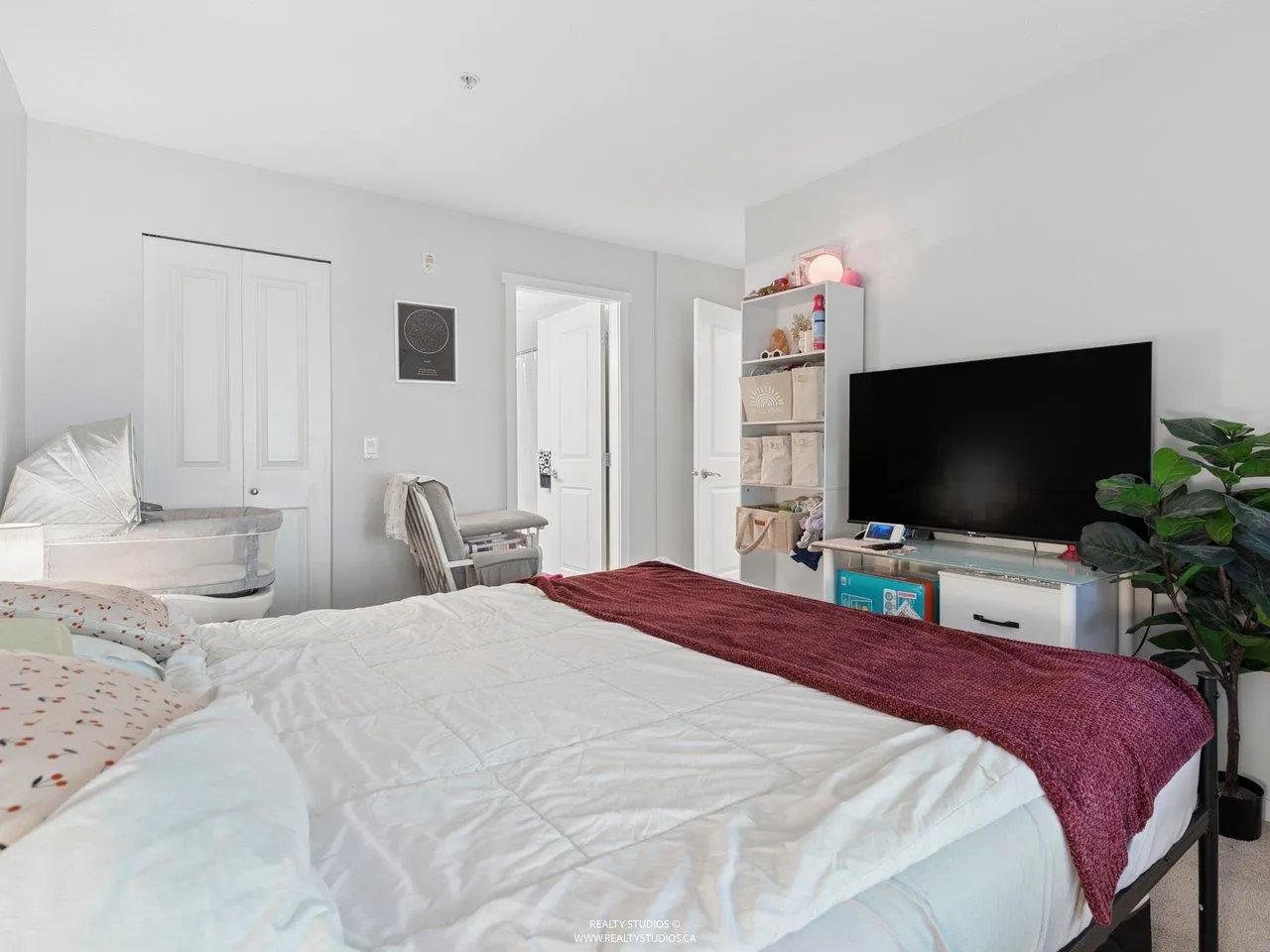 700 Klahanie Drive #103