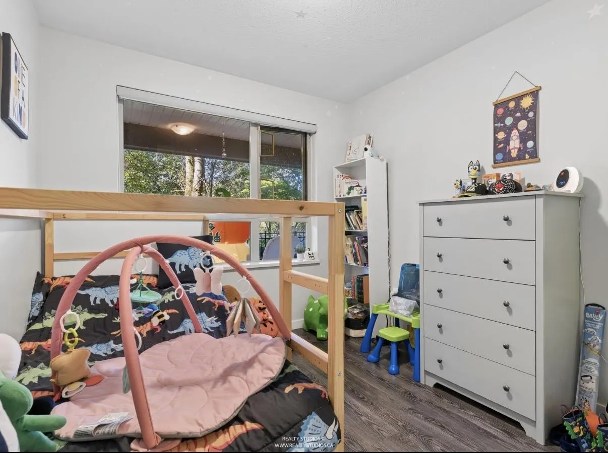 700 Klahanie Drive #103