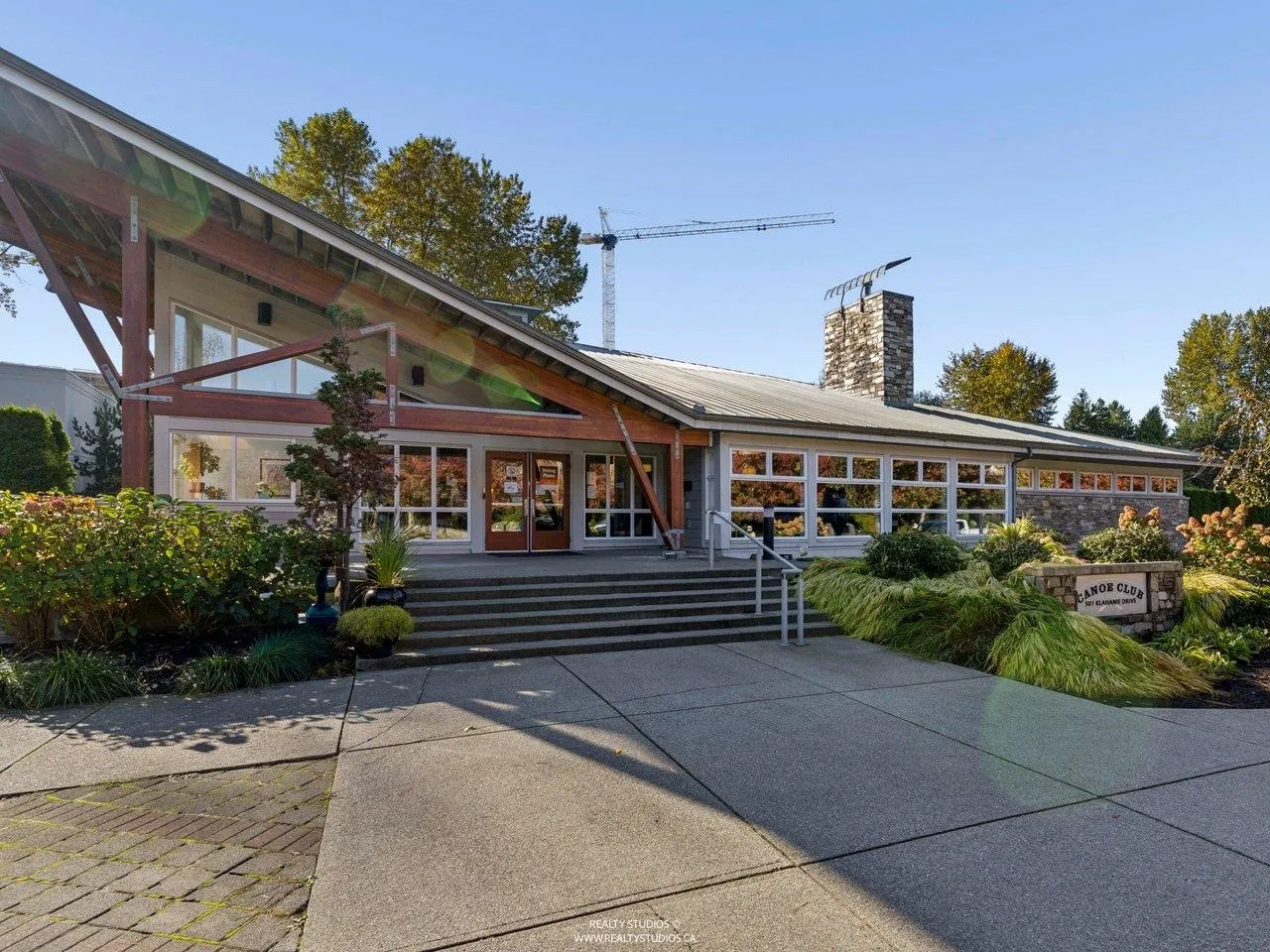 700 Klahanie Drive #103