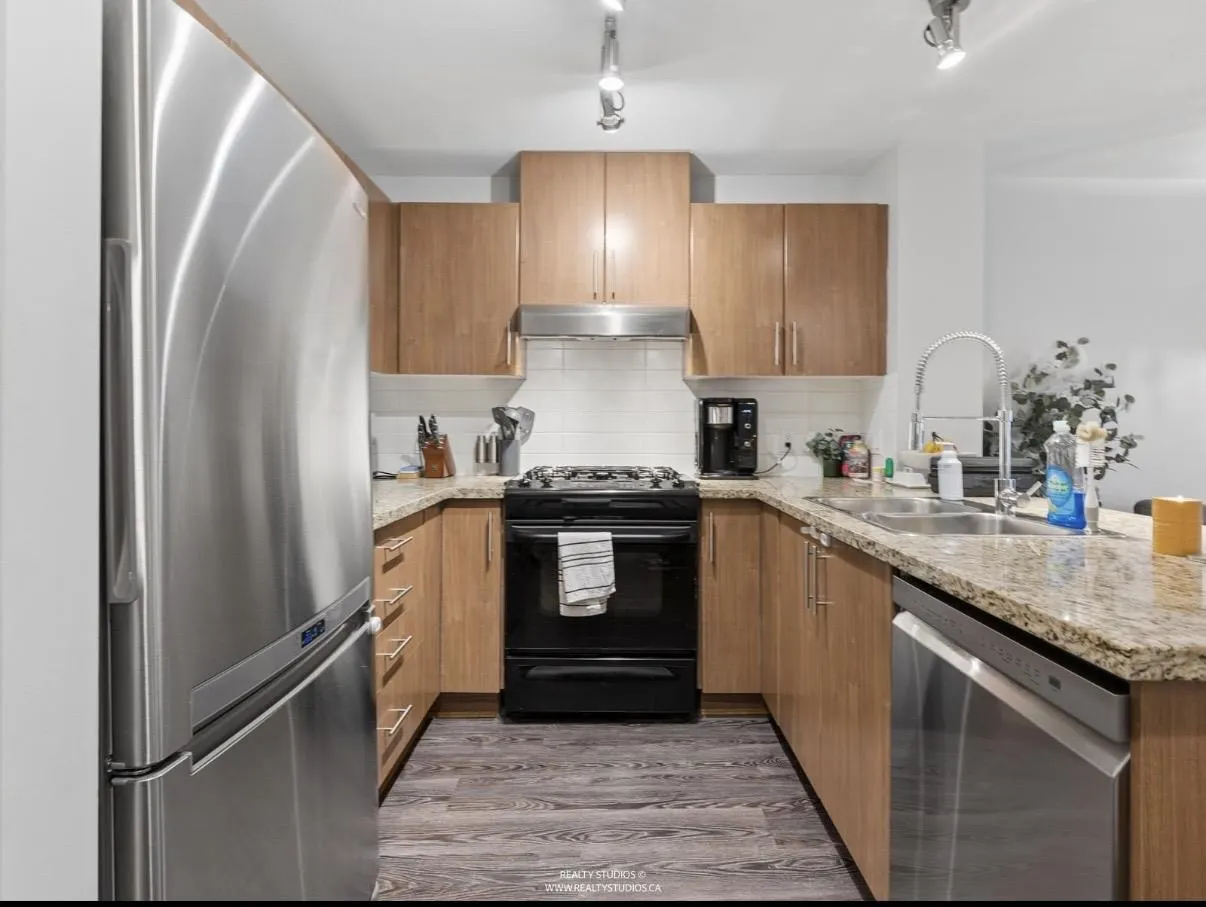 700 Klahanie Drive #103