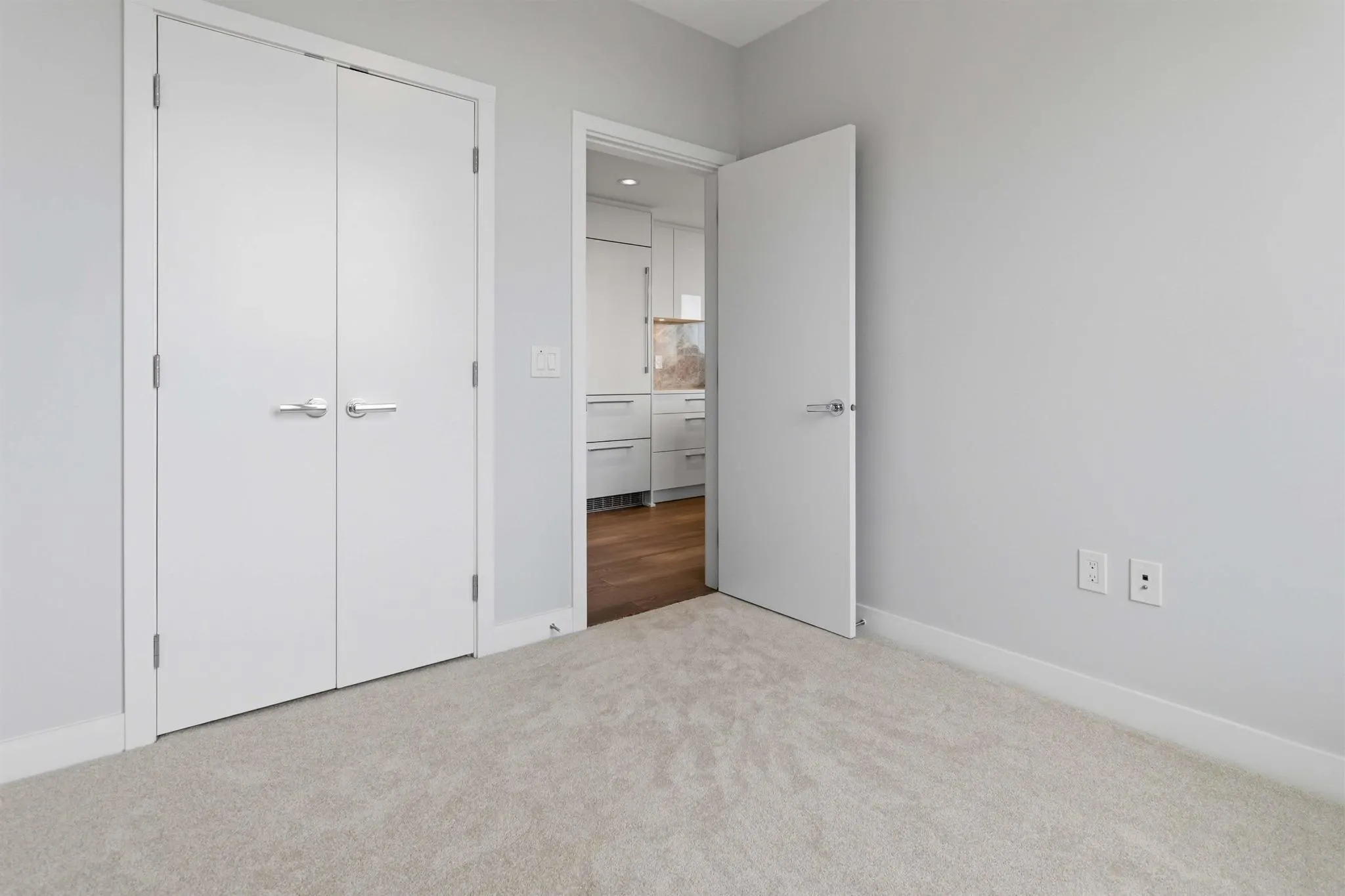 5410 Shortcut Road #1002