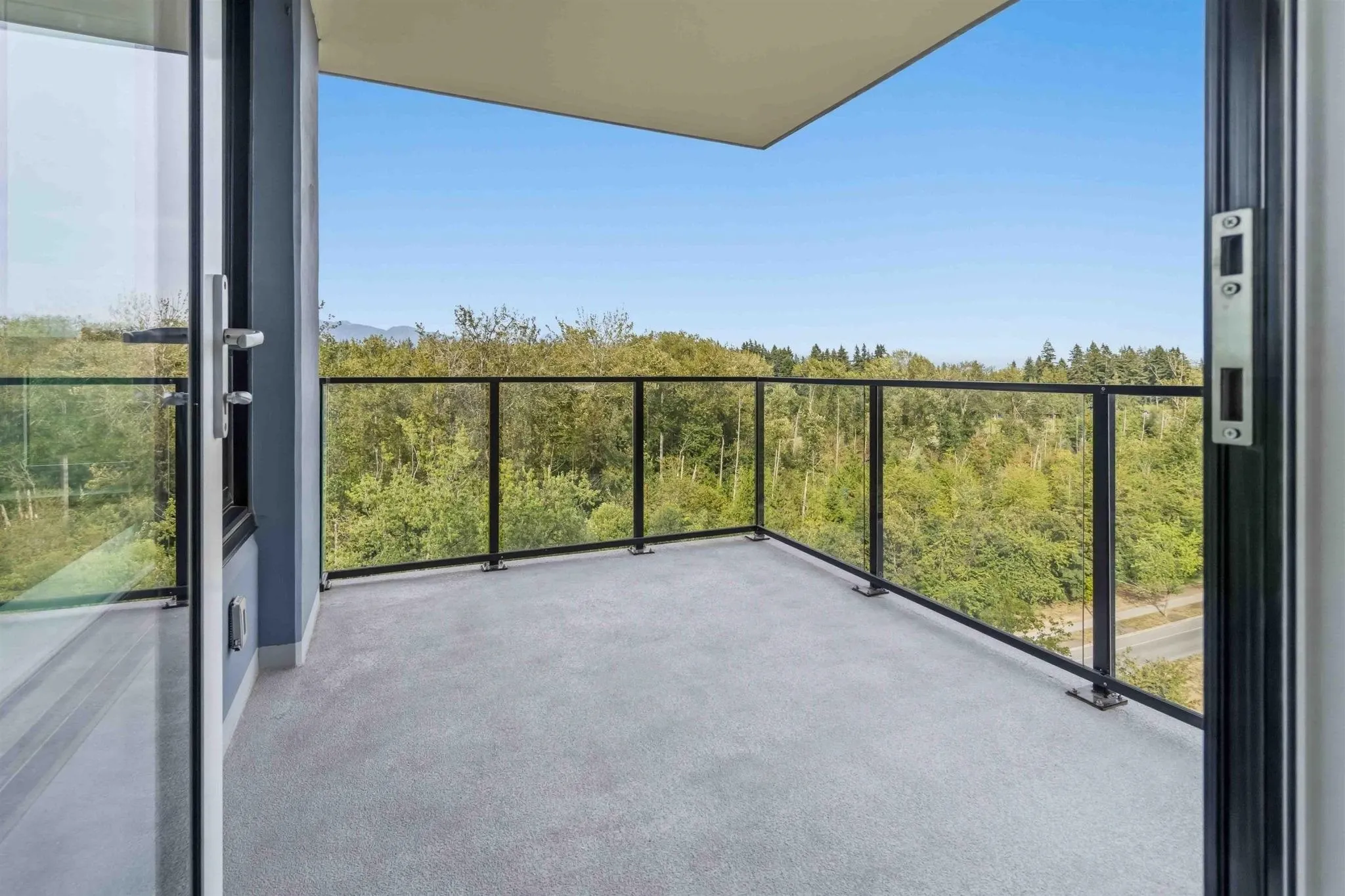 5410 Shortcut Road #1002
