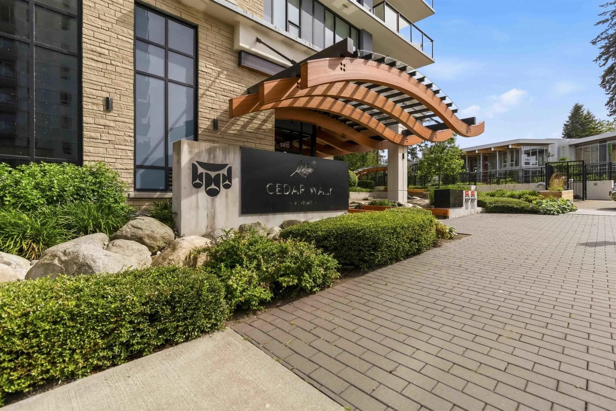 5410 Shortcut Road #1002