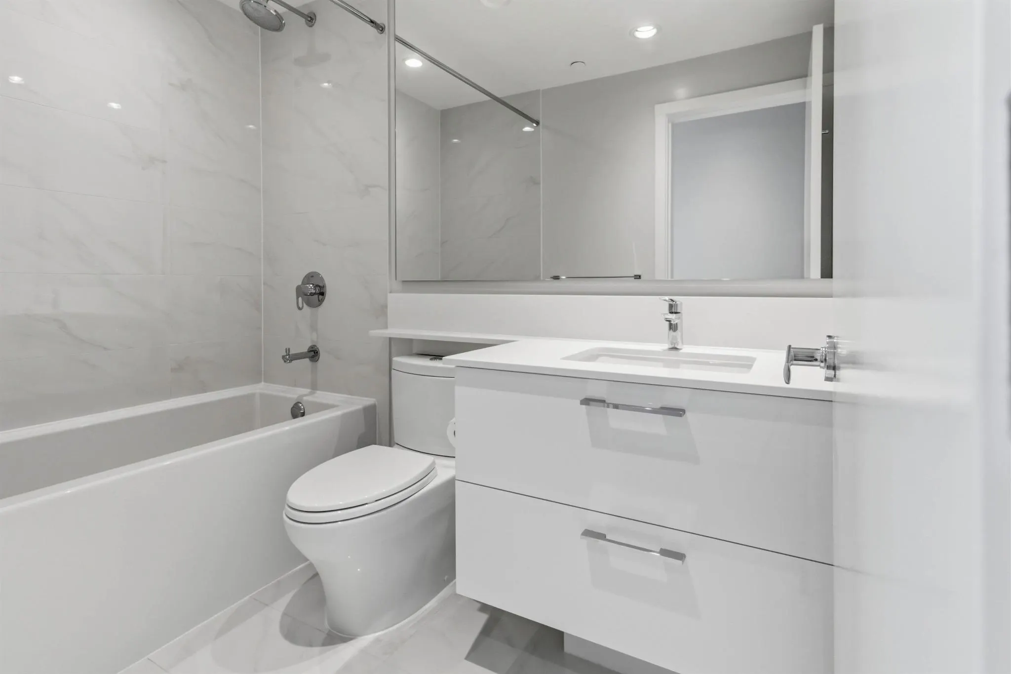 5410 Shortcut Road #1002