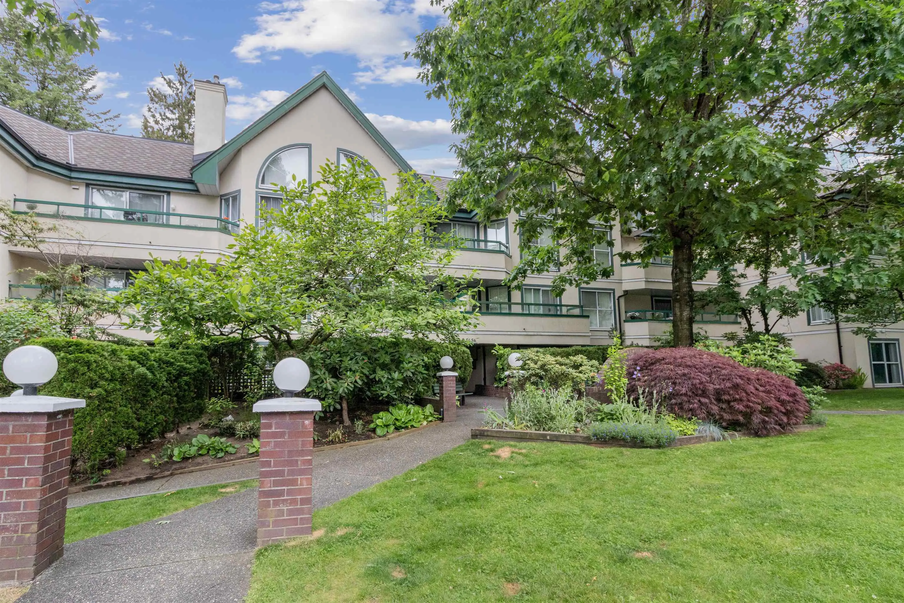 5656 Halley Avenue #204