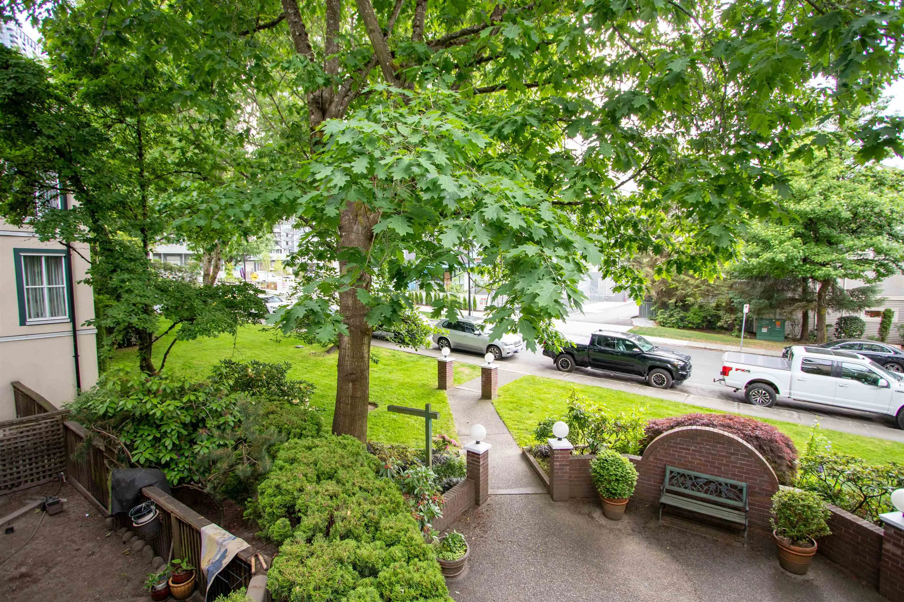 5656 Halley Avenue #204