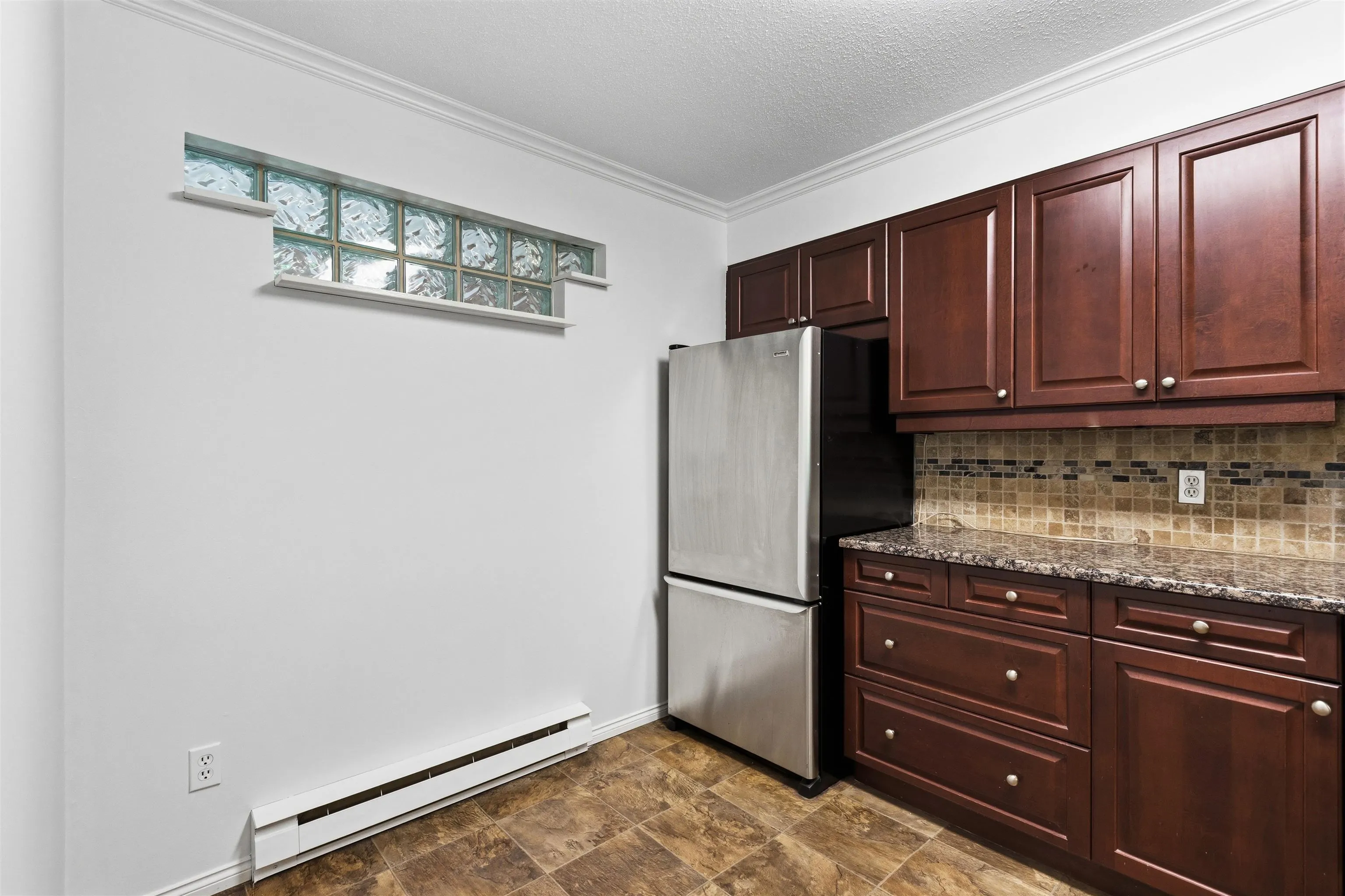 5656 Halley Avenue #204