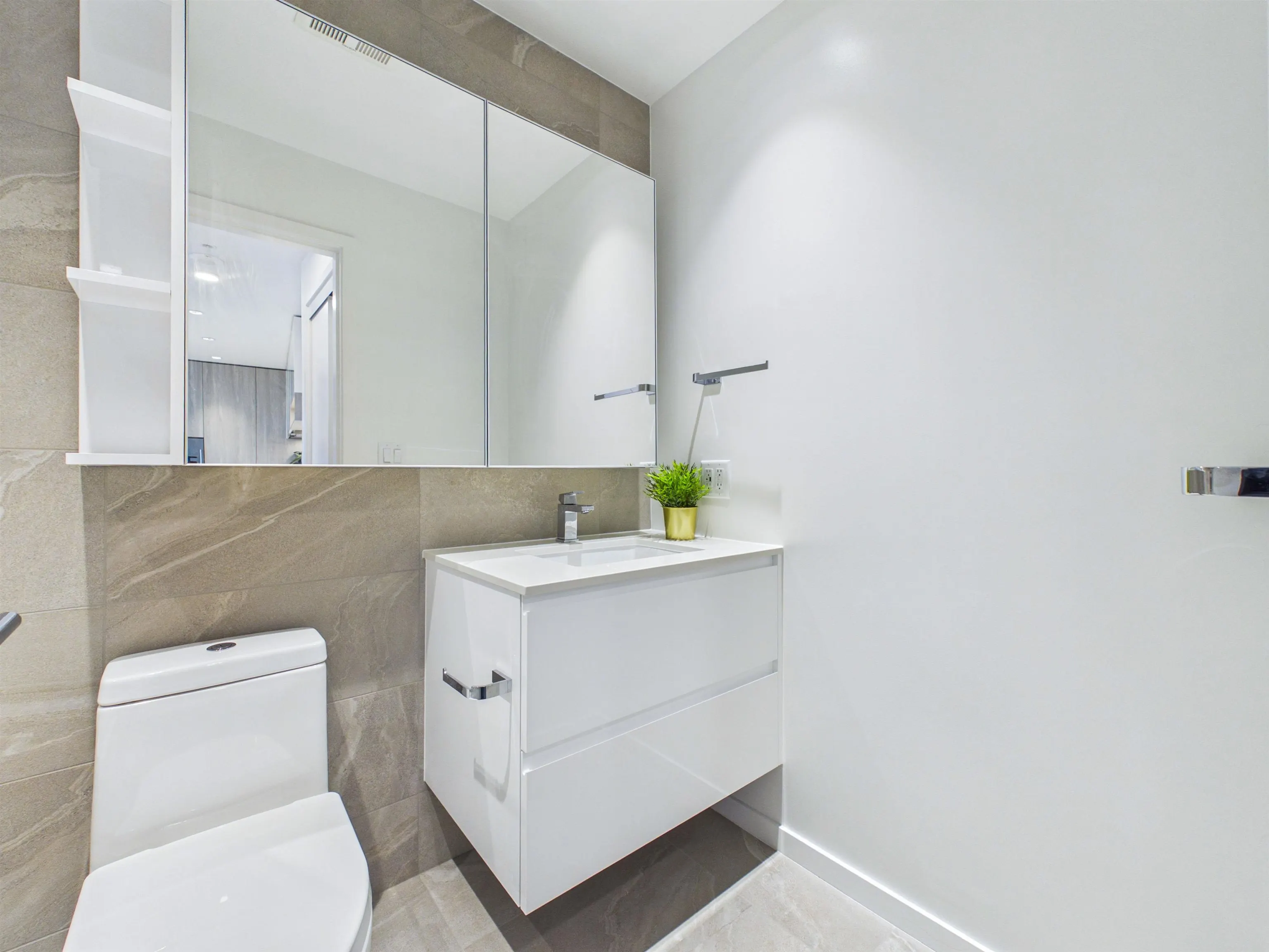 6788 Minoru Boulevard #206