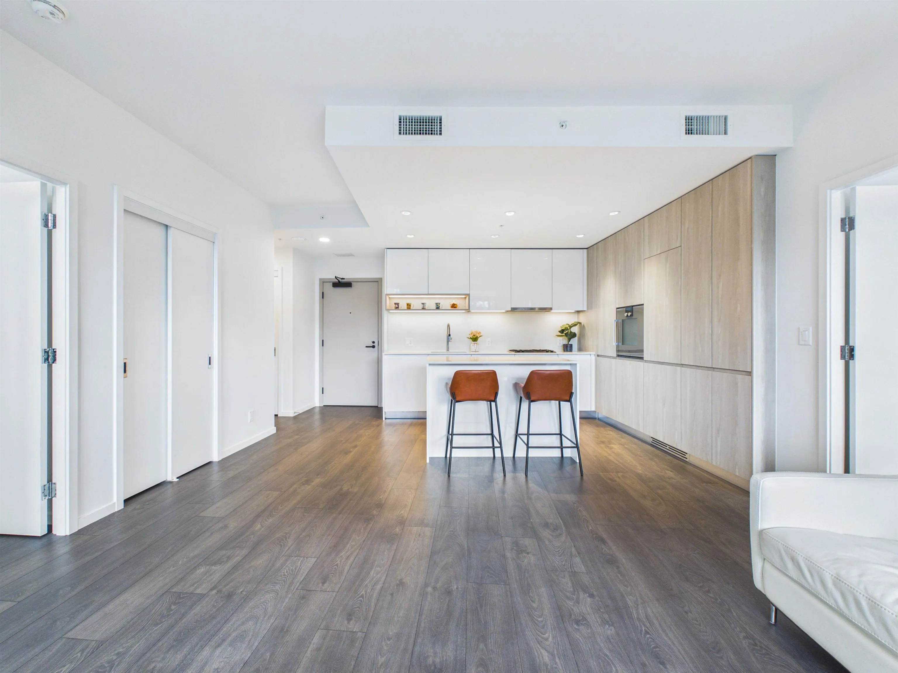 6788 Minoru Boulevard #206