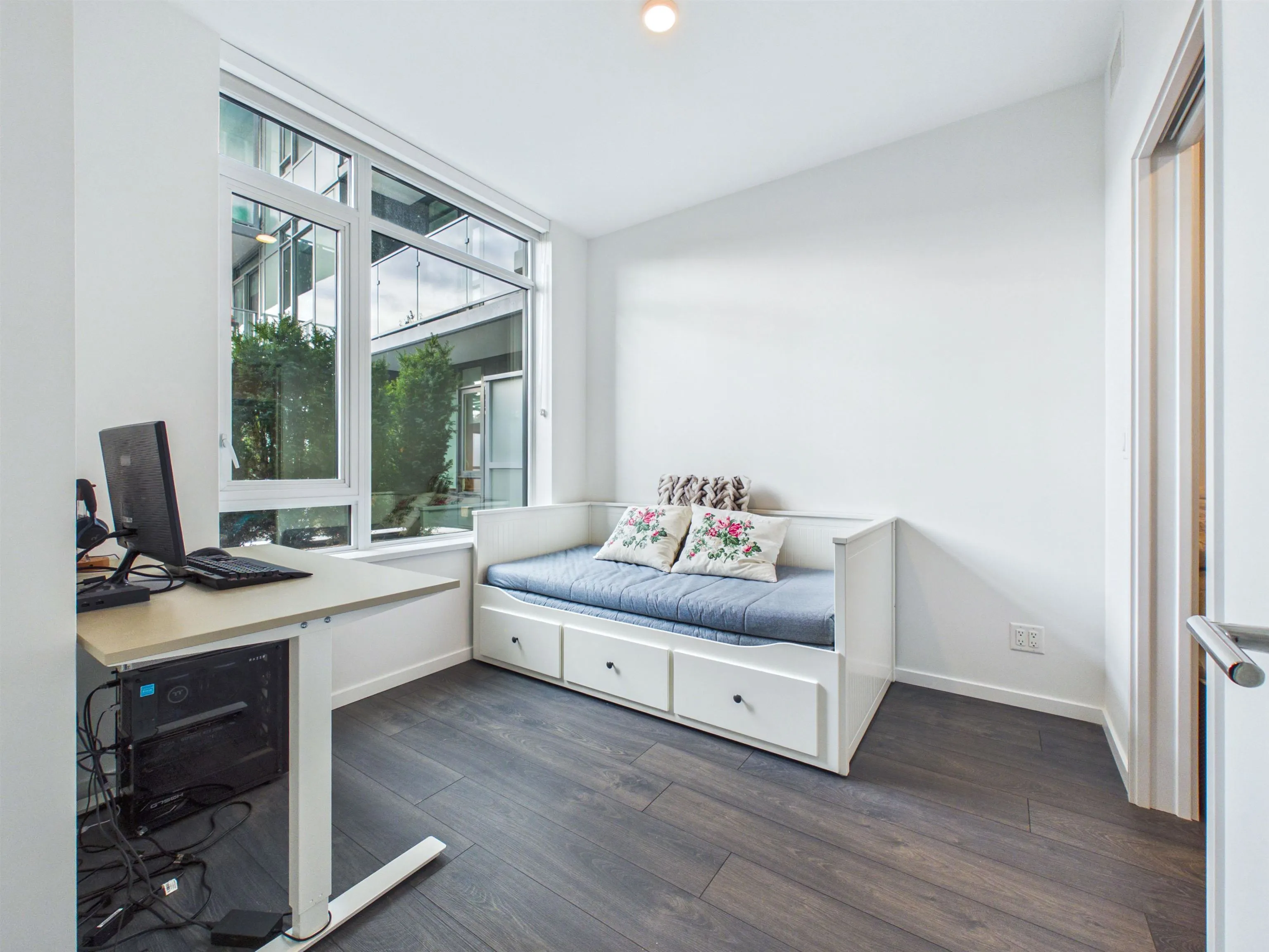 6788 Minoru Boulevard #206