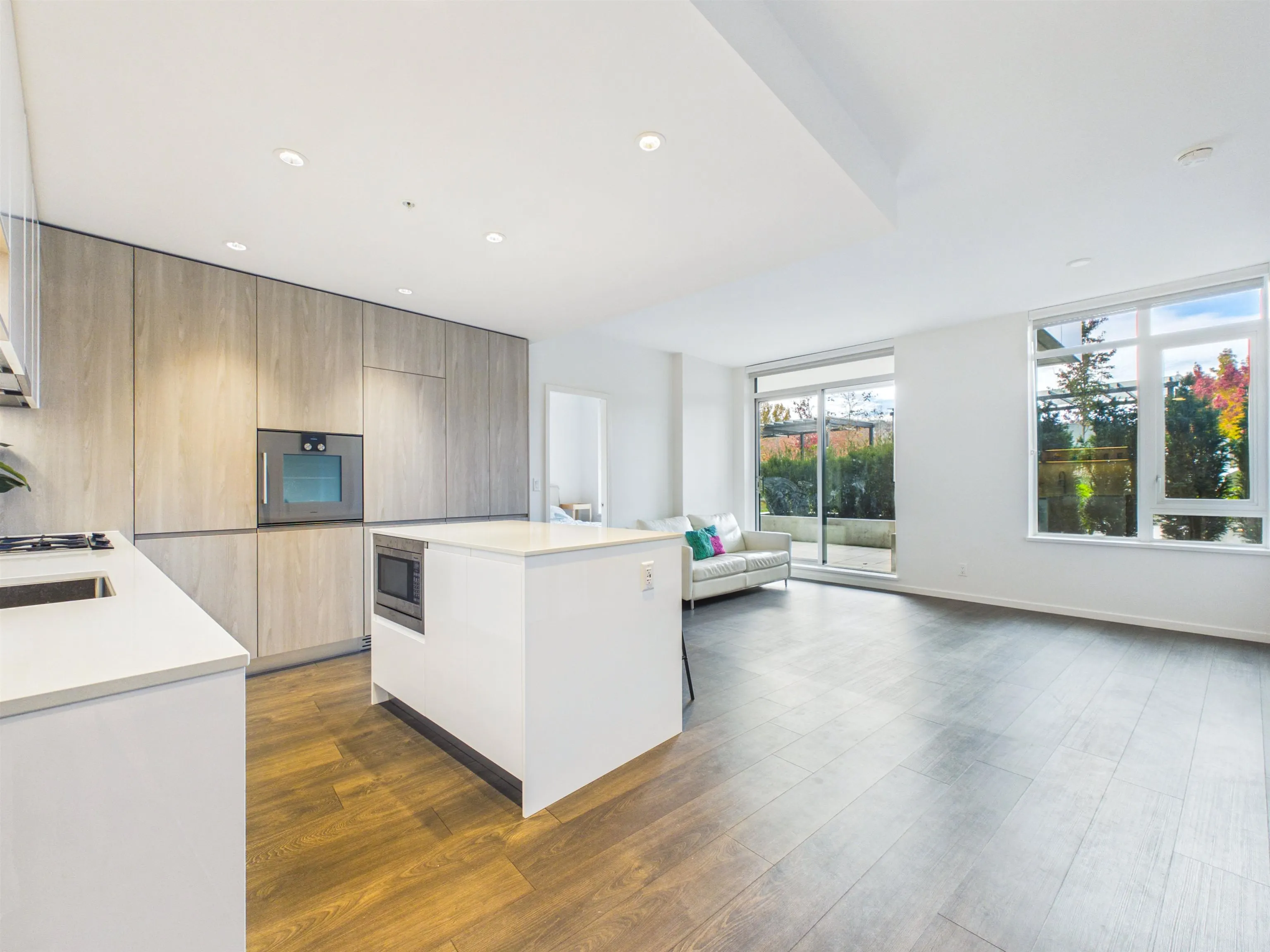 6788 Minoru Boulevard #206