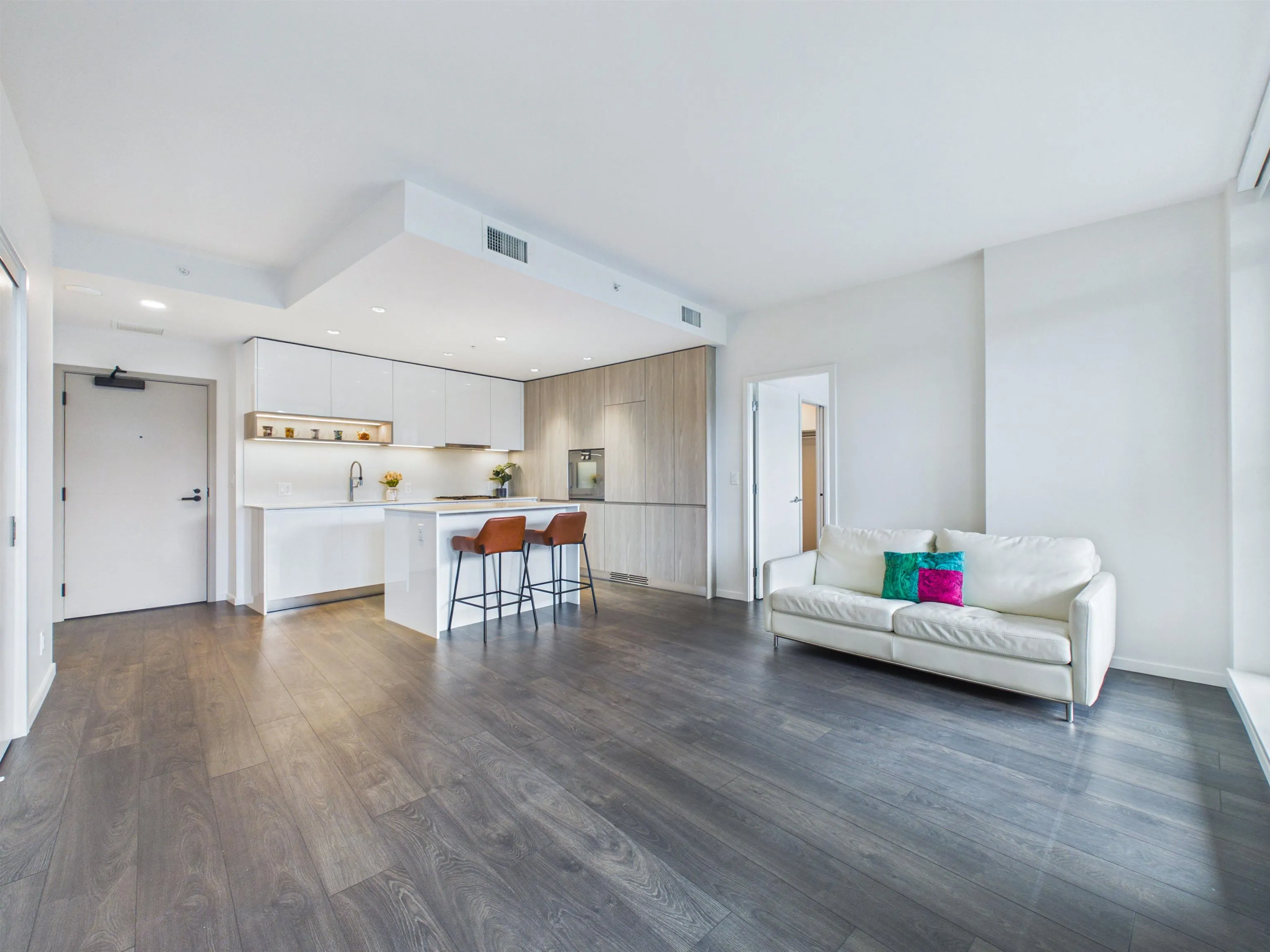 6788 Minoru Boulevard #206